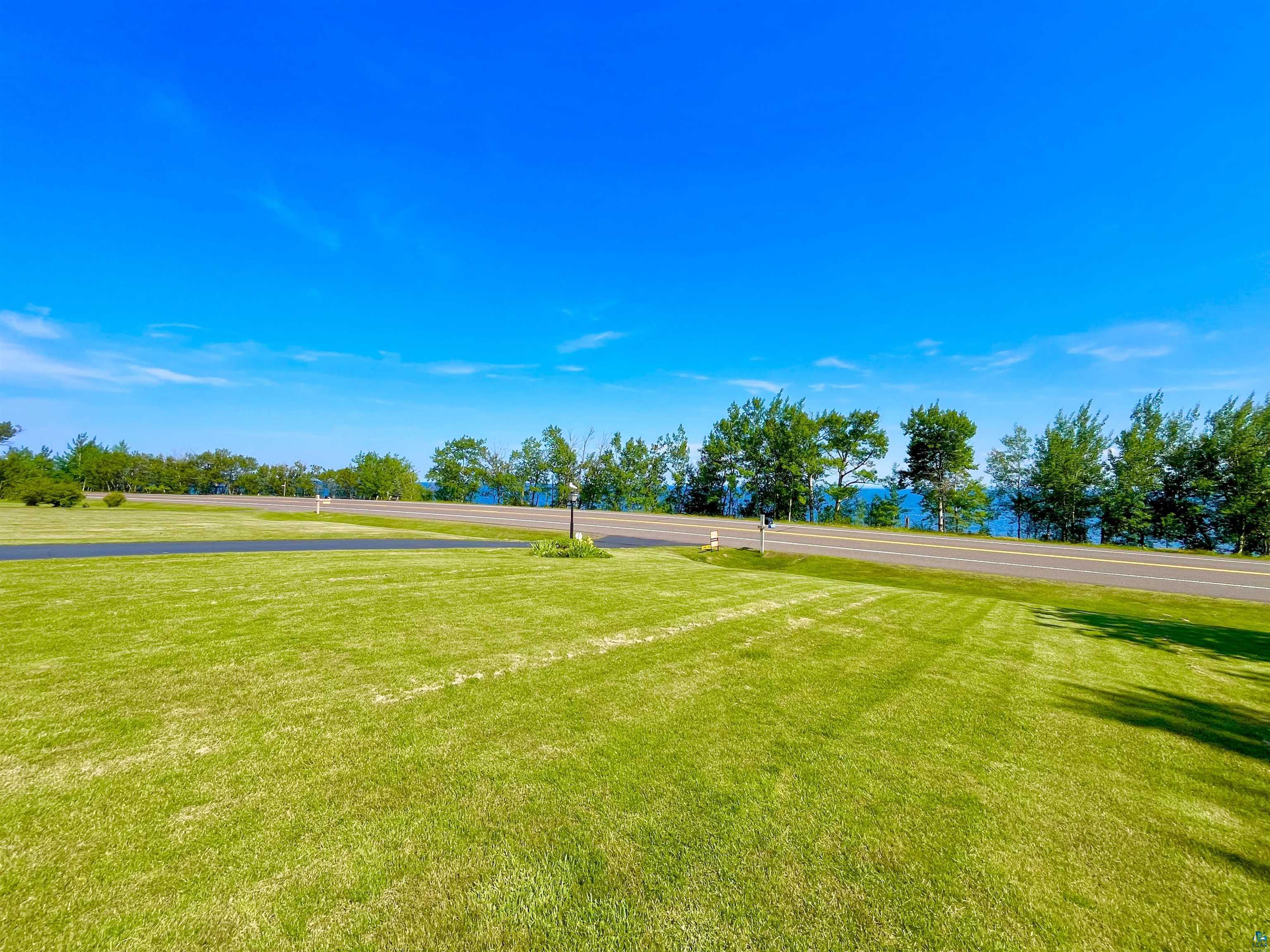 7911 Congdon Blvd Duluth MN 55804 - Lake Superior 6126684 image12