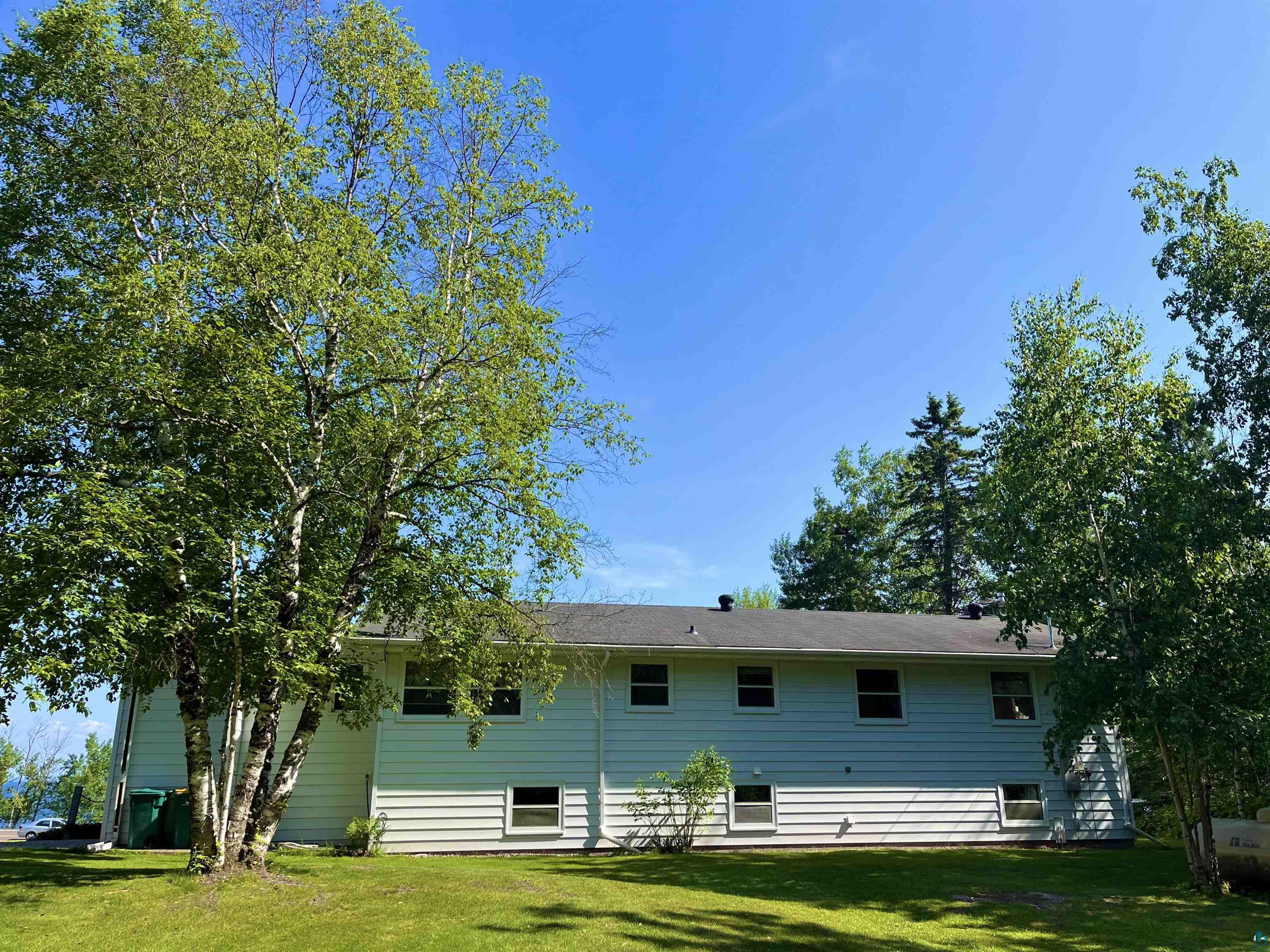 7911 Congdon Blvd Duluth MN 55804 - Lake Superior 6126684 image6