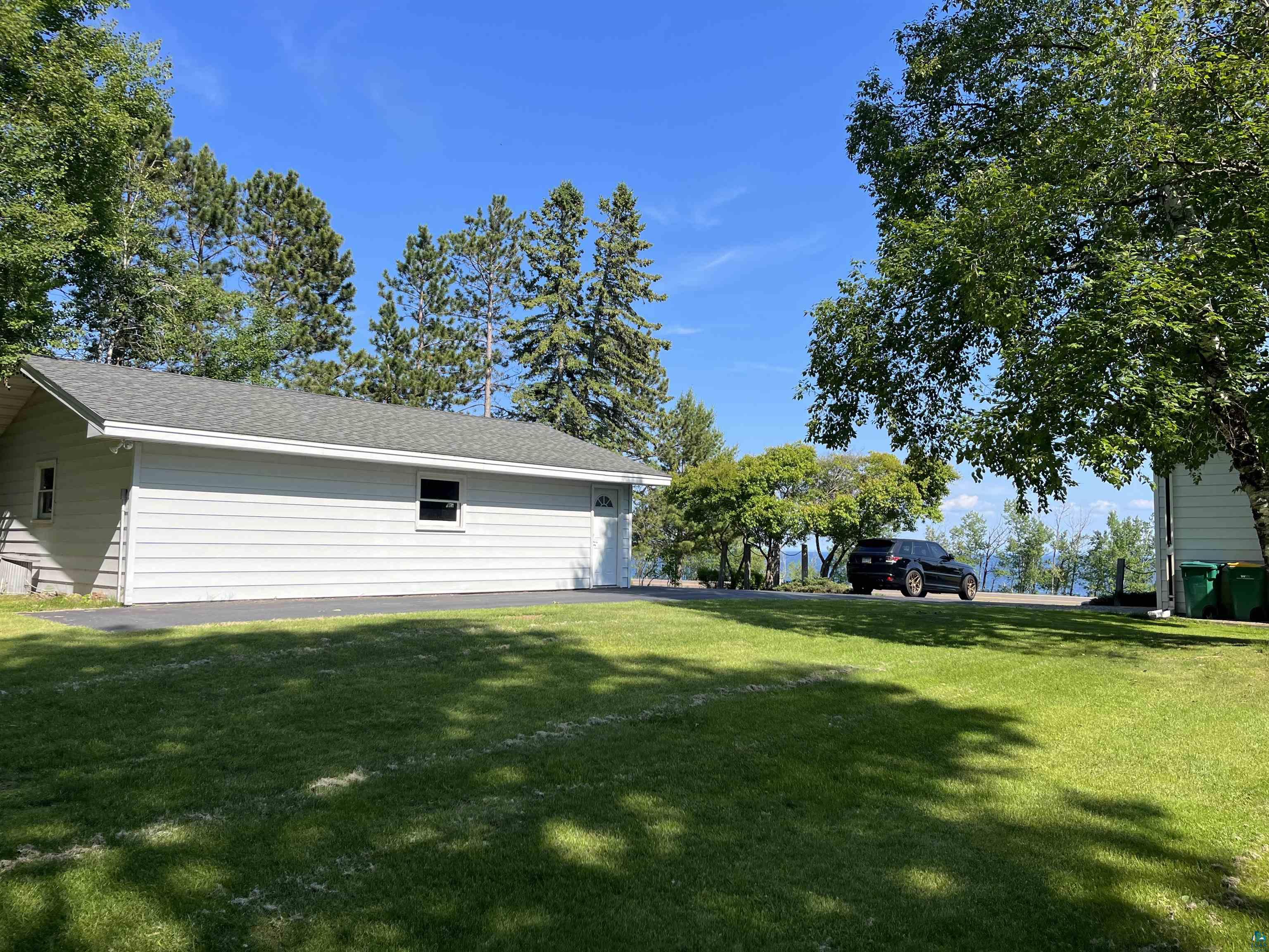 7911 Congdon Blvd Duluth MN 55804 - Lake Superior 6126684 image8