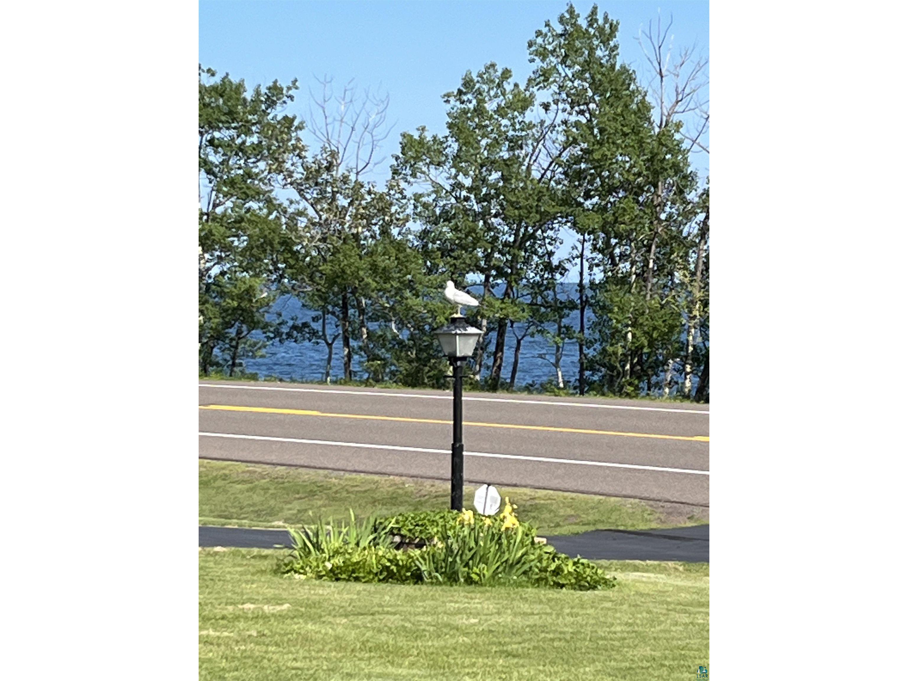 7911 Congdon Blvd Duluth MN 55804 - Lake Superior 6126684 image9