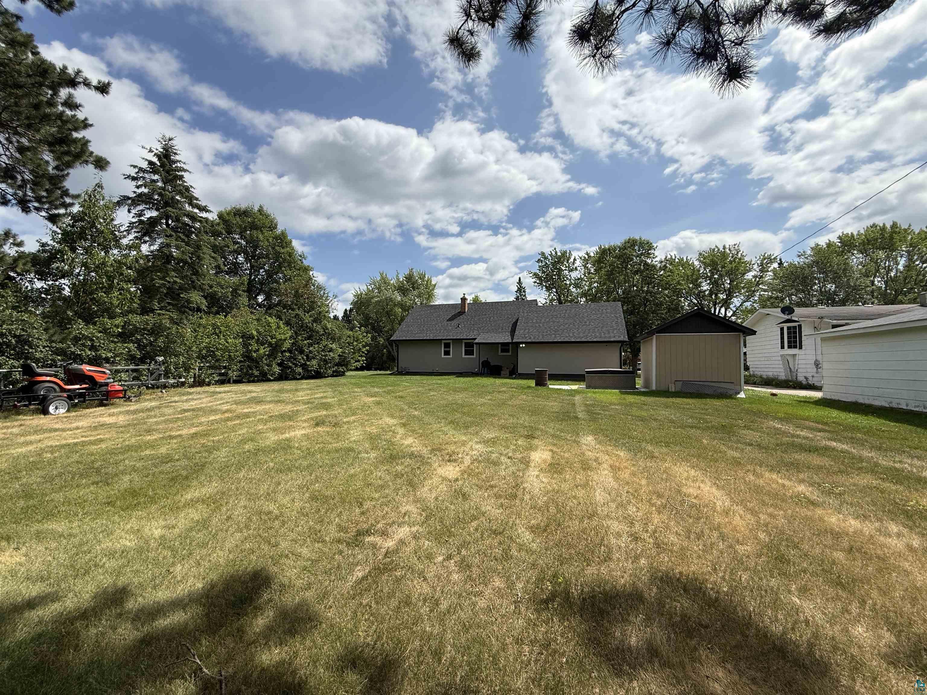 8 13th St NW Chisholm MN 55719 6126907 image4