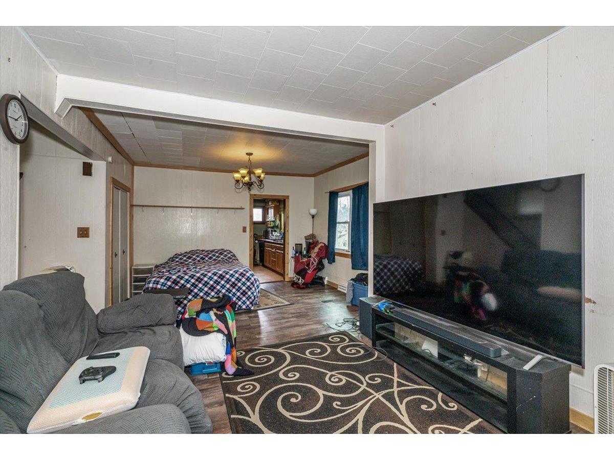 8 4th St Proctor MN 55810 6123599 image6