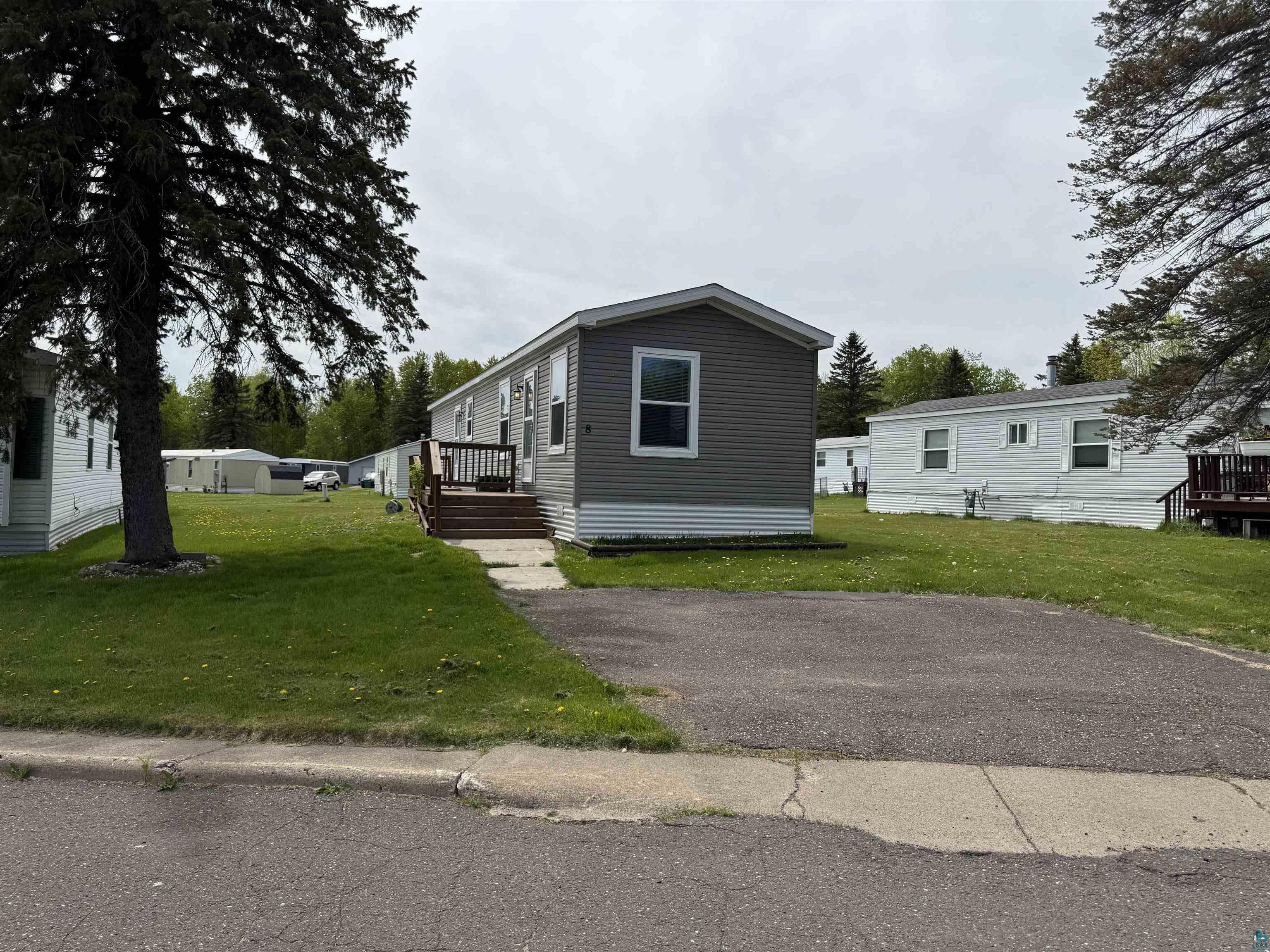 8 Holt Dr Duluth MN 55808 6125788 image1