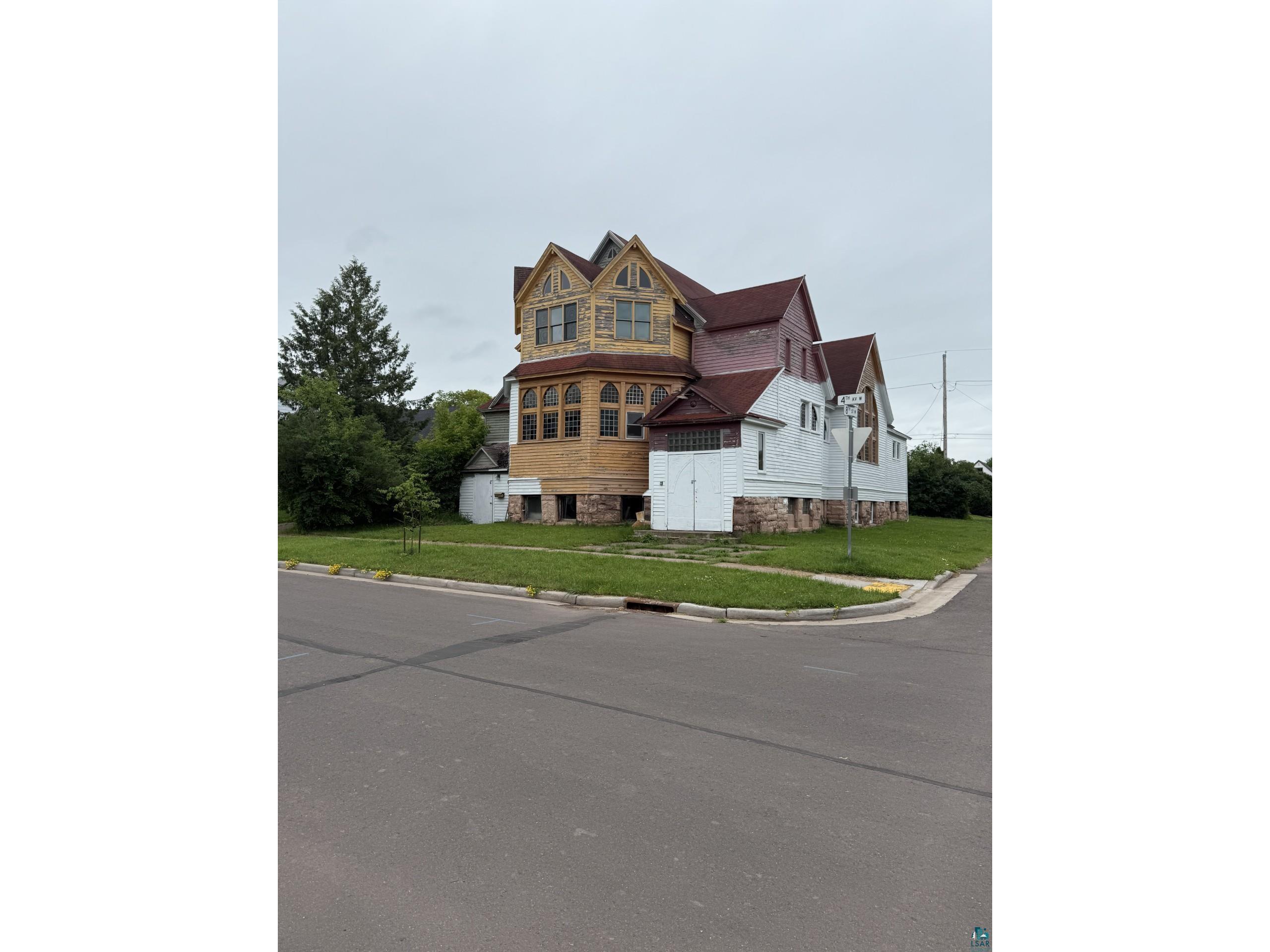 801 4th Ave W Ashland WI 54806 6120342 image1