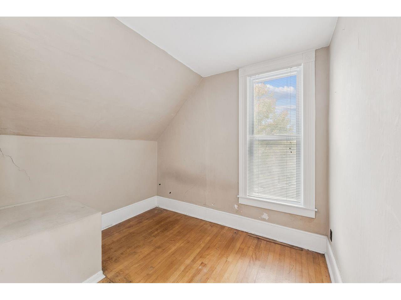 801 9th Ave W Ashland WI 54806 6122070 image20