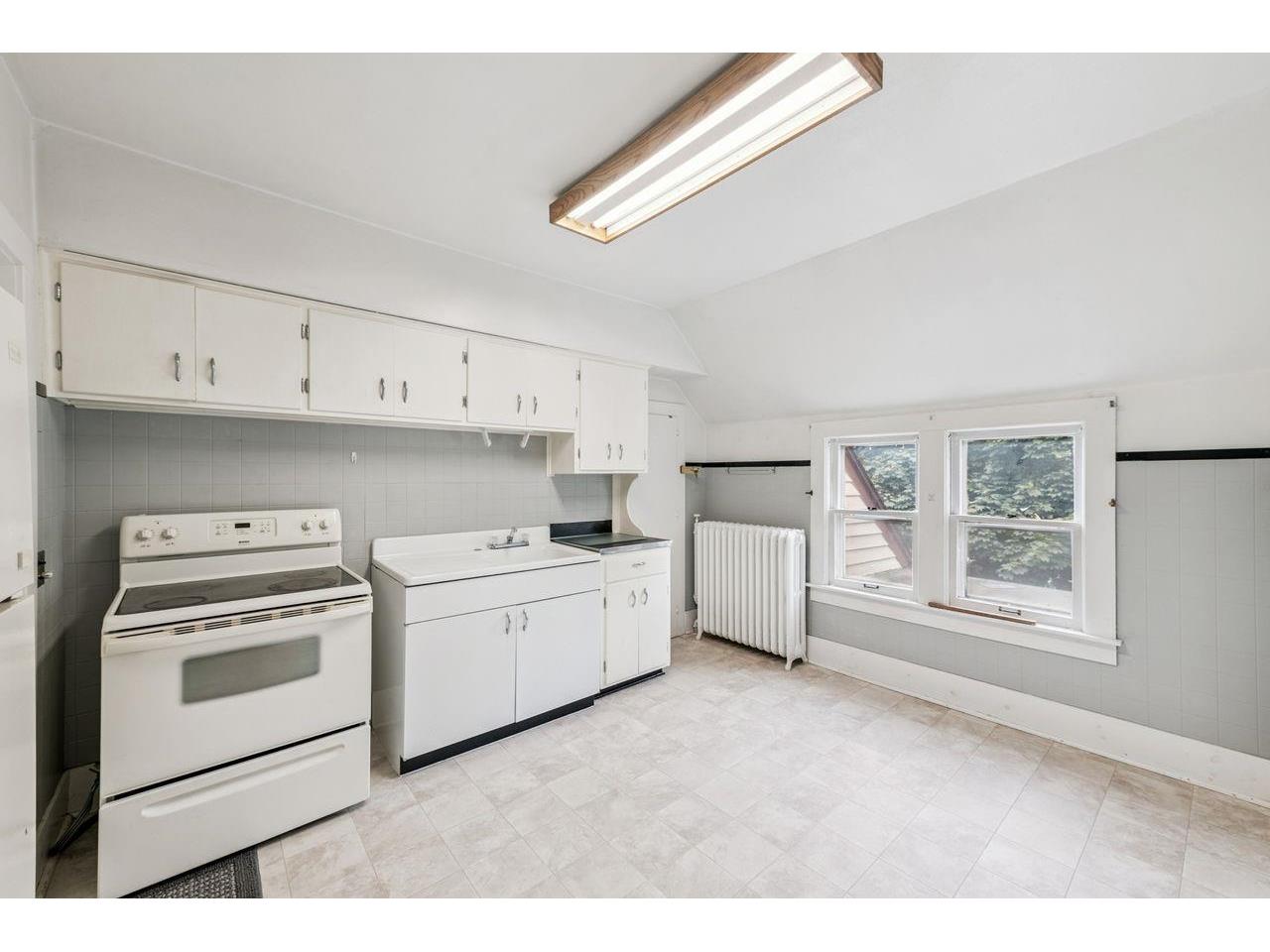 801 9th Ave W Ashland WI 54806 6122070 image23