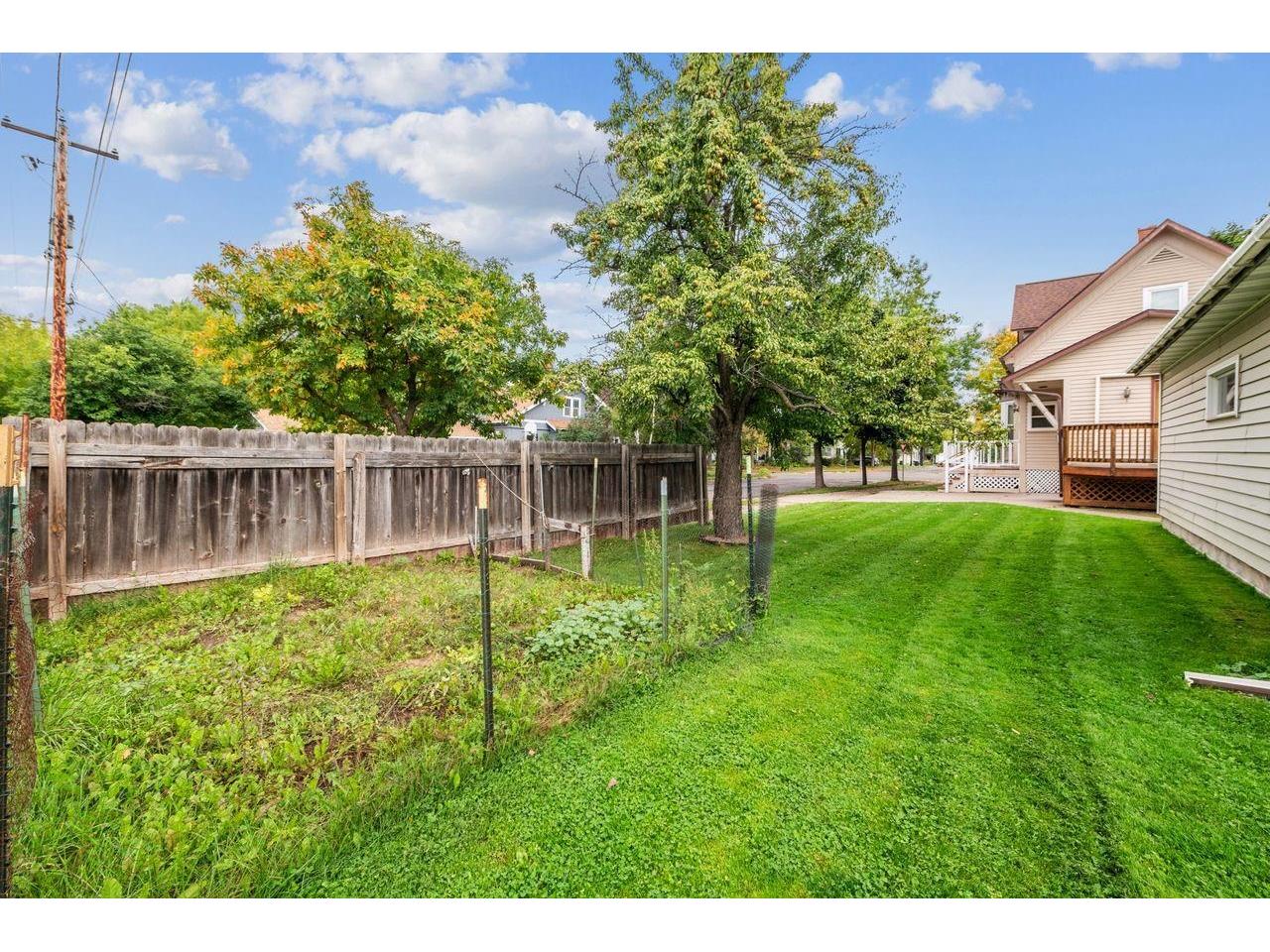 801 9th Ave W Ashland WI 54806 6122070 image4