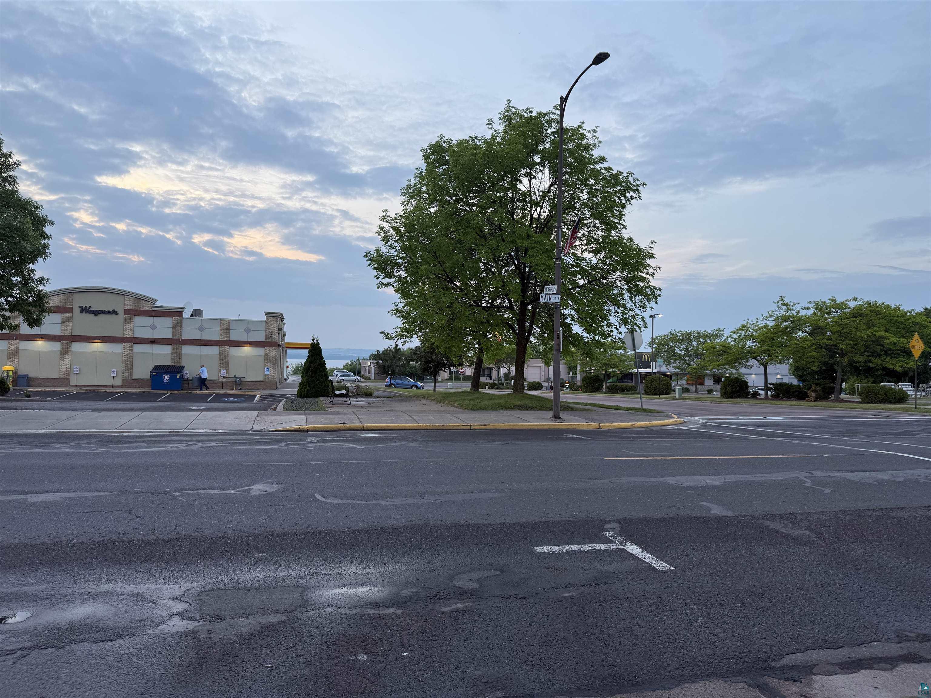 802 Main St W Ashland WI 54806 6119927 image24