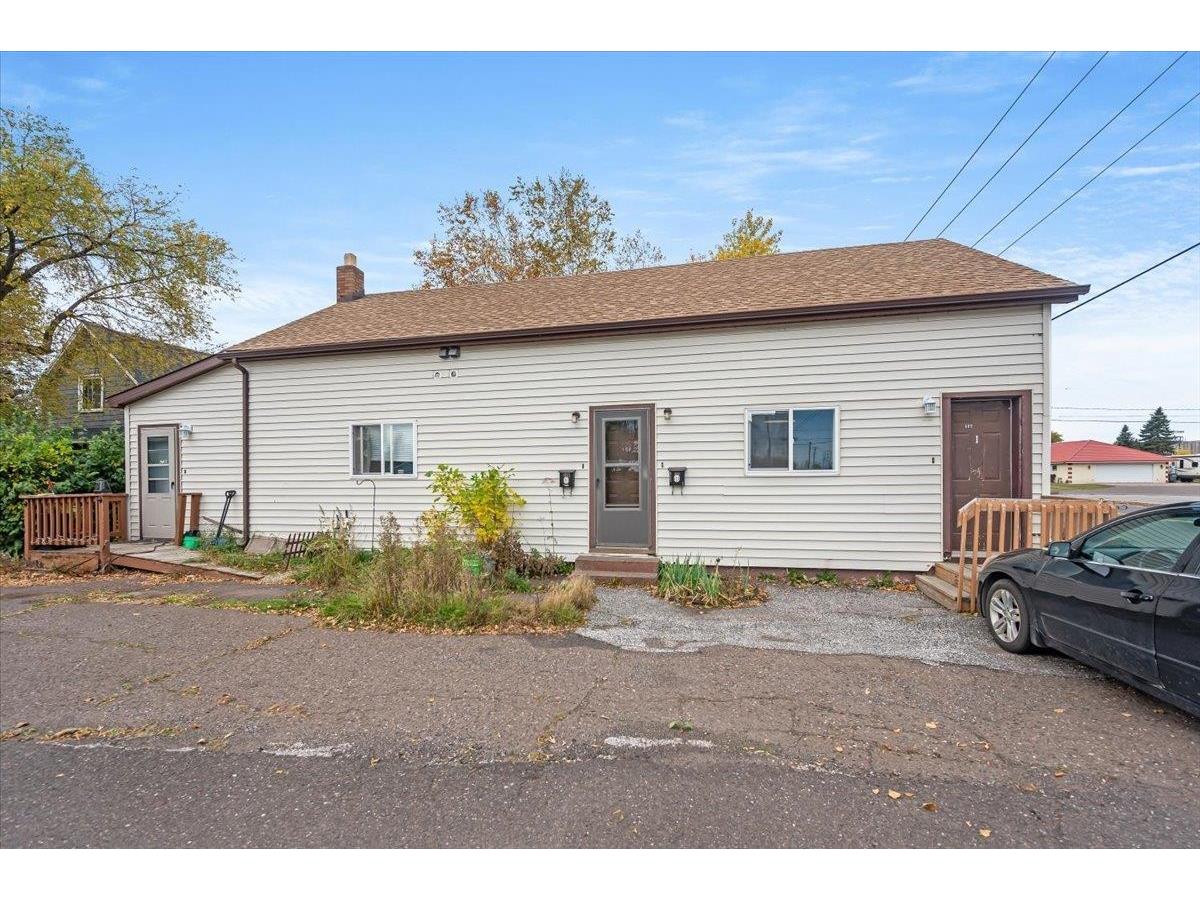 802 N 5th St Superior WI 54880 6122566 image1