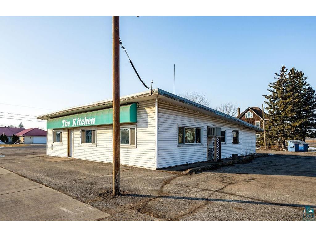 803 N 5th St Superior WI 54880 6123886 image1