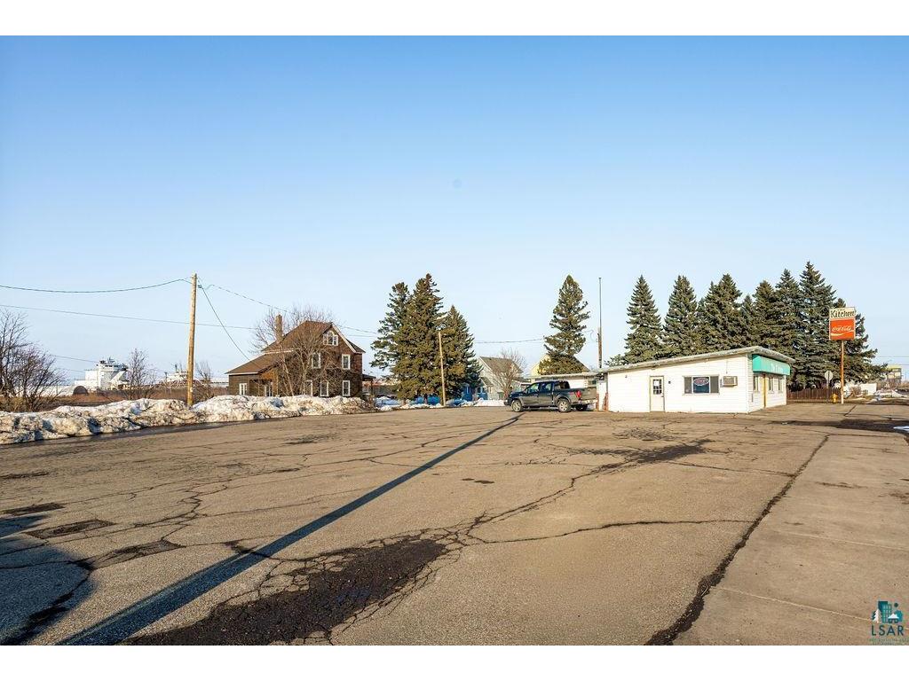 803 N 5th St Superior WI 54880 6123886 image15