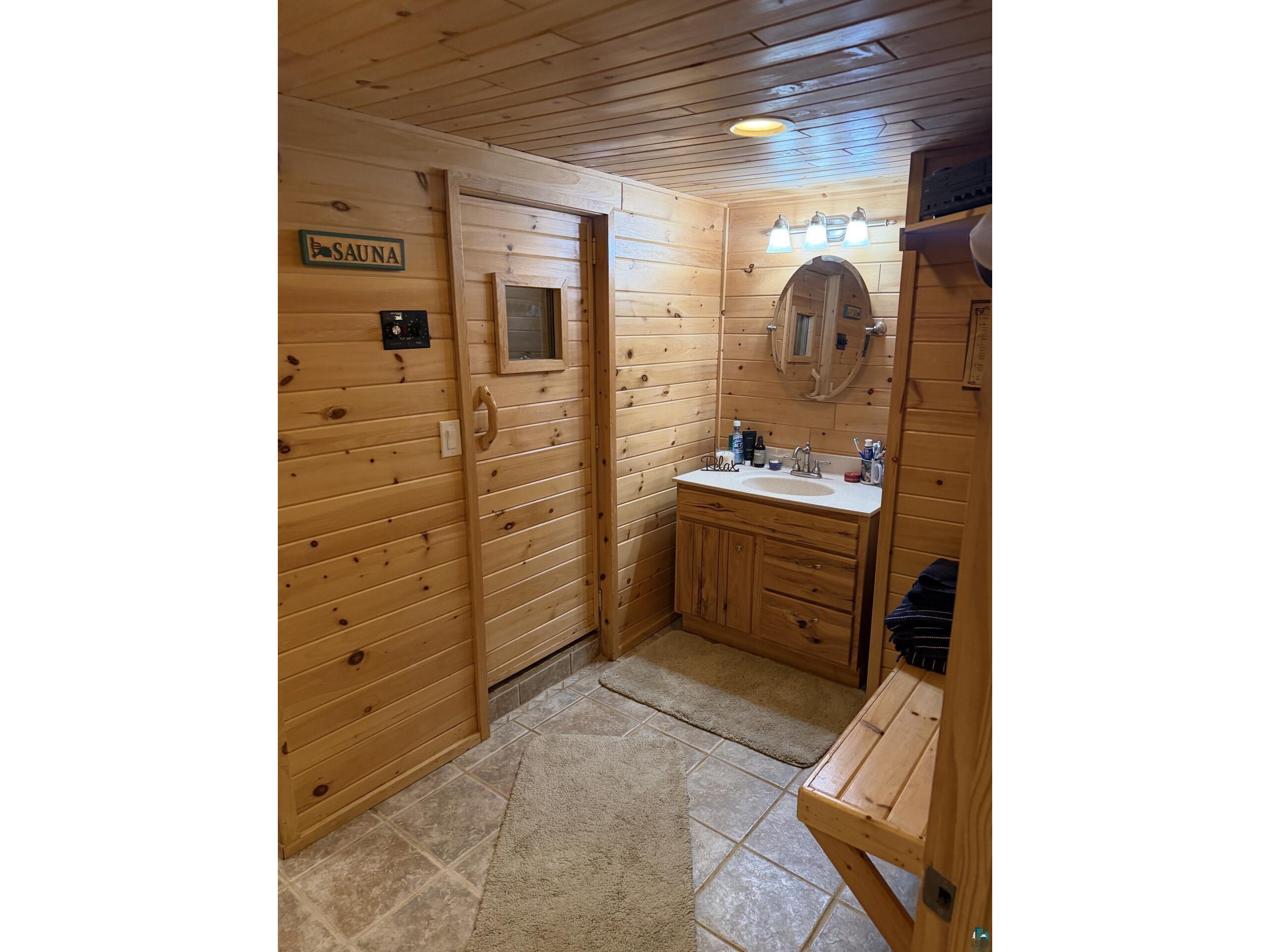 805 Harrison St Eveleth MN 55734 6124726 image40