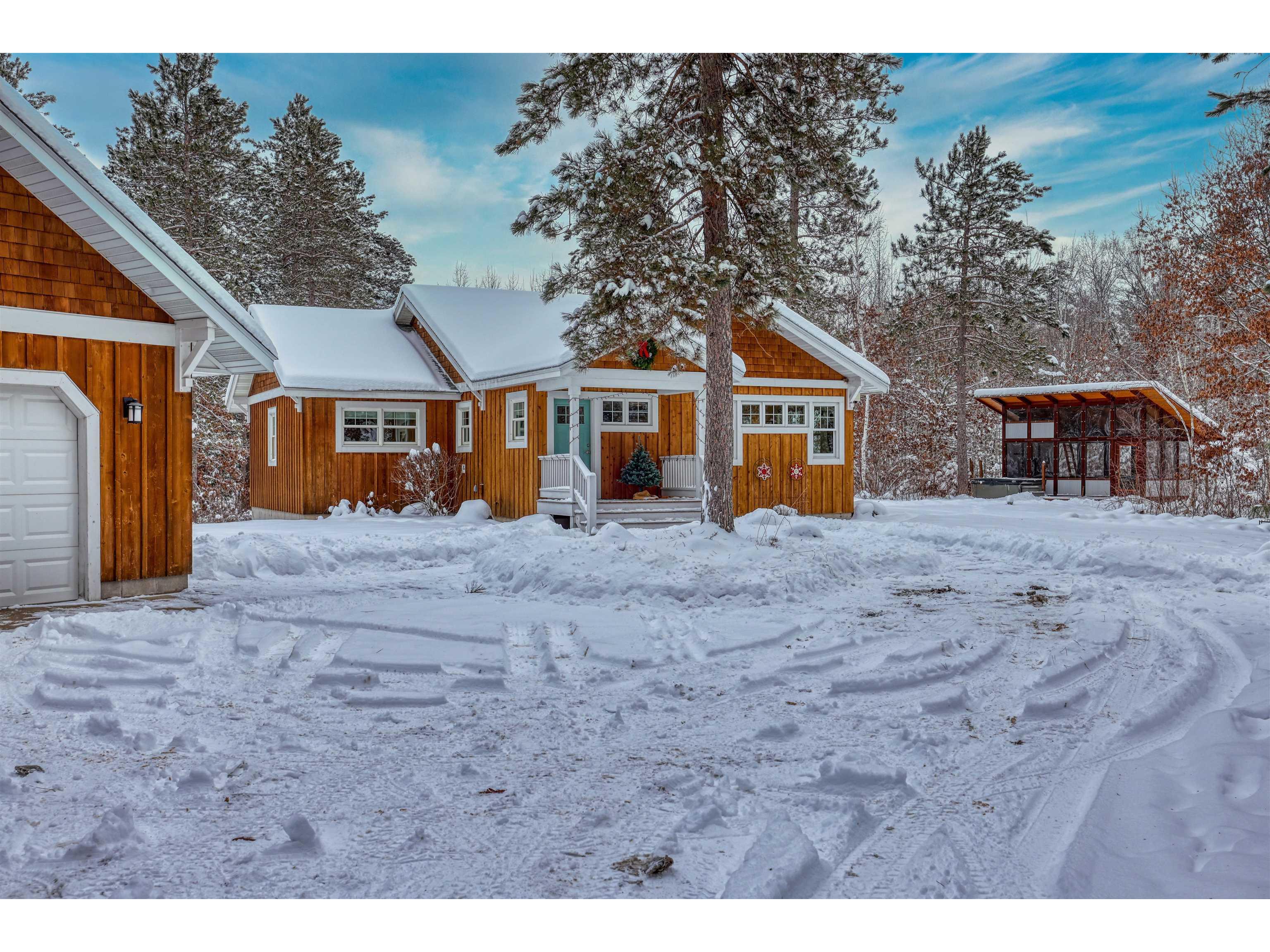 8056 N North Rd Springbrook WI 51875 - Namekagon 6123179 image2