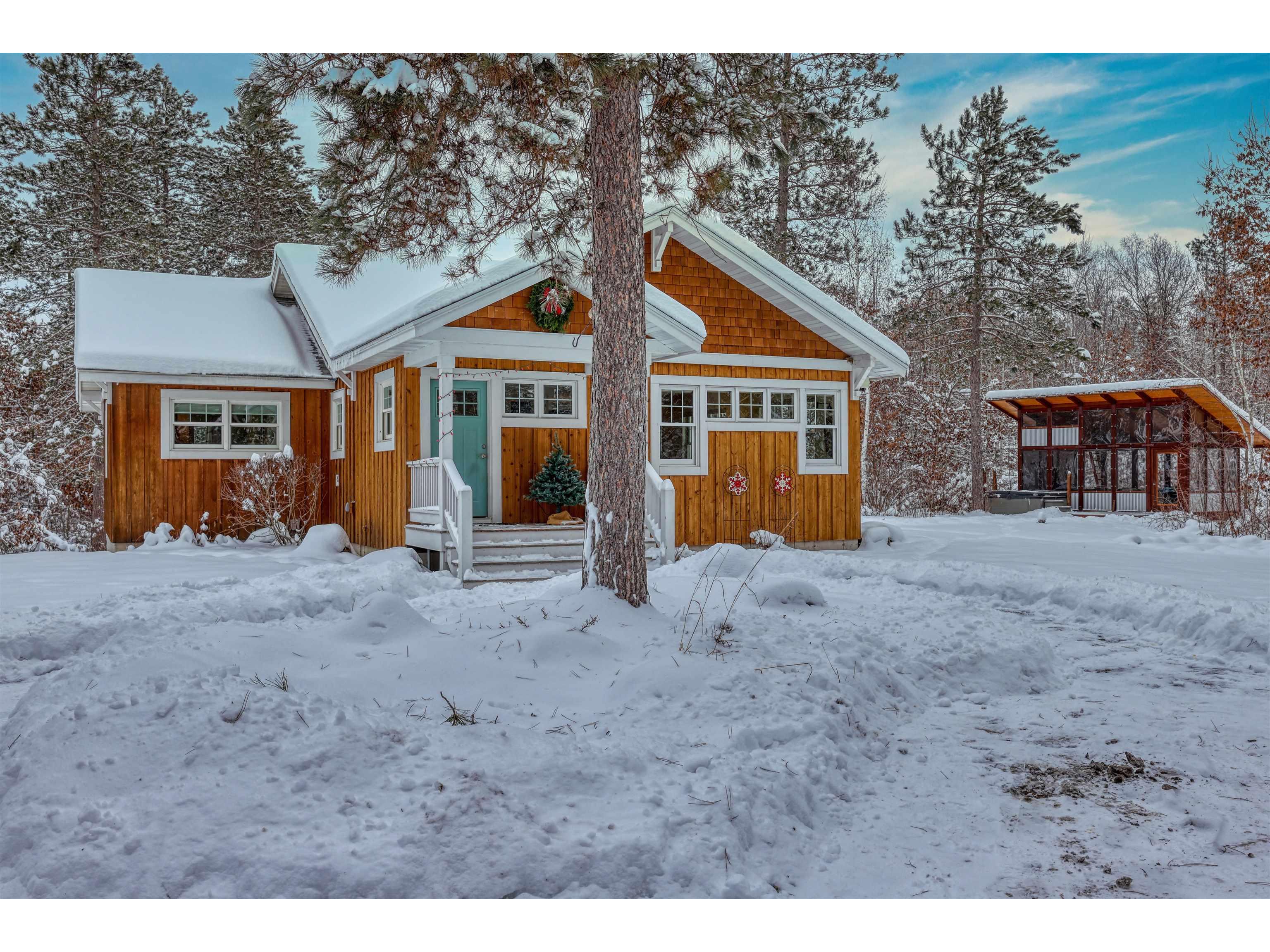 8056 N North Rd Springbrook WI 51875 - Namekagon 6123179 image5