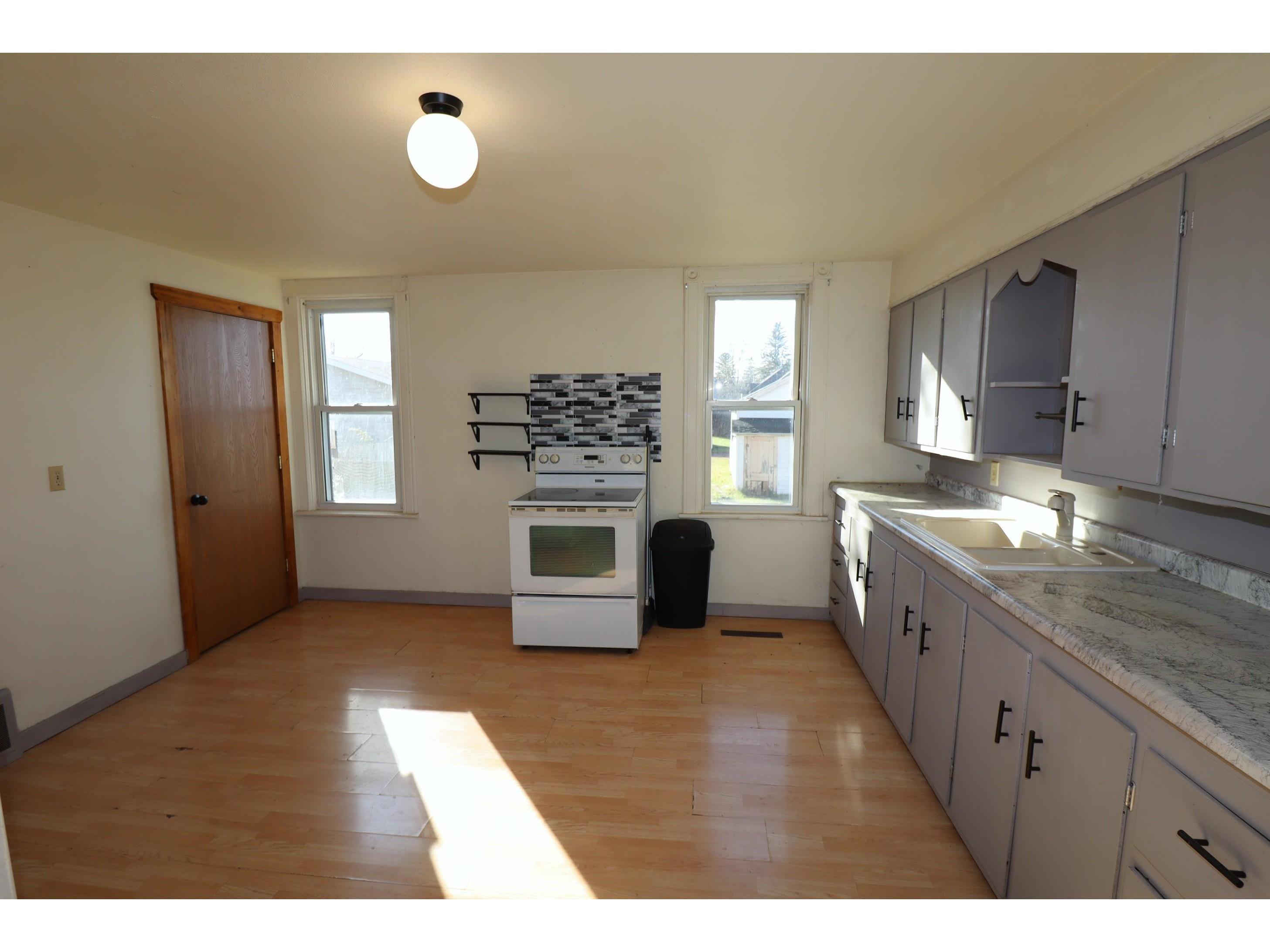 807 5th Ave E Ashland WI 54806 6122926 image19