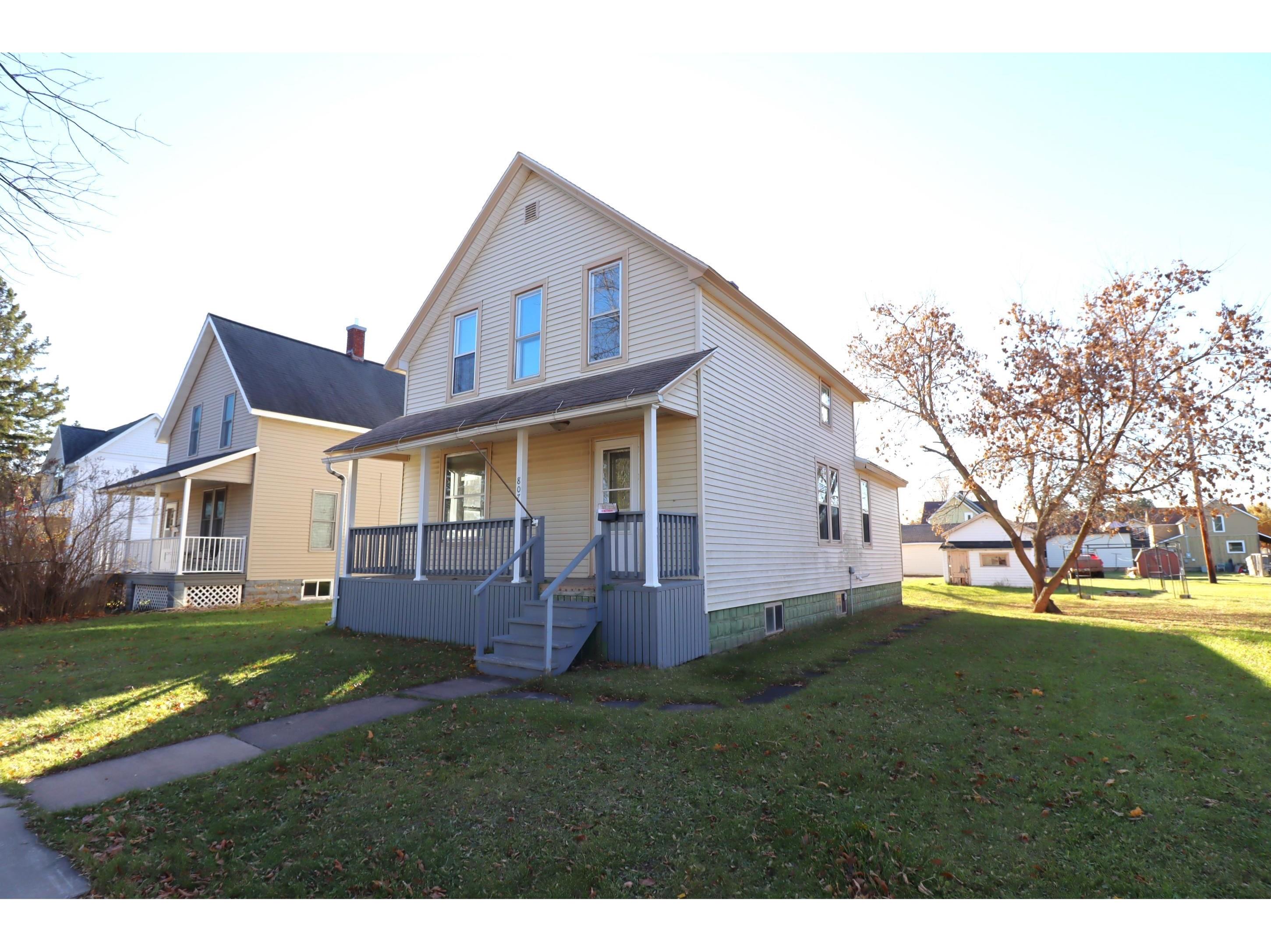 807 5th Ave E Ashland WI 54806 6122926 image2