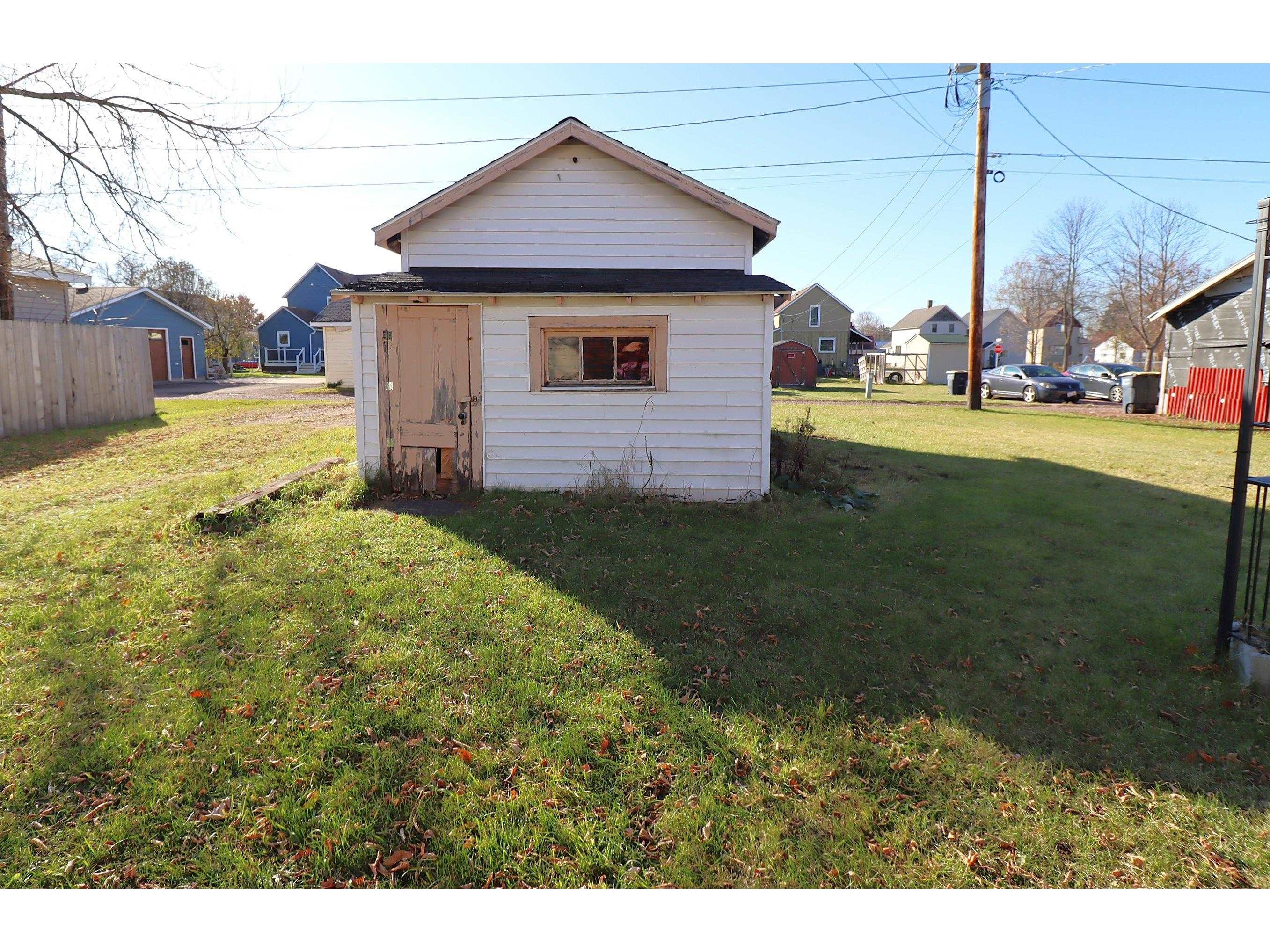 807 5th Ave E Ashland WI 54806 6122926 image36