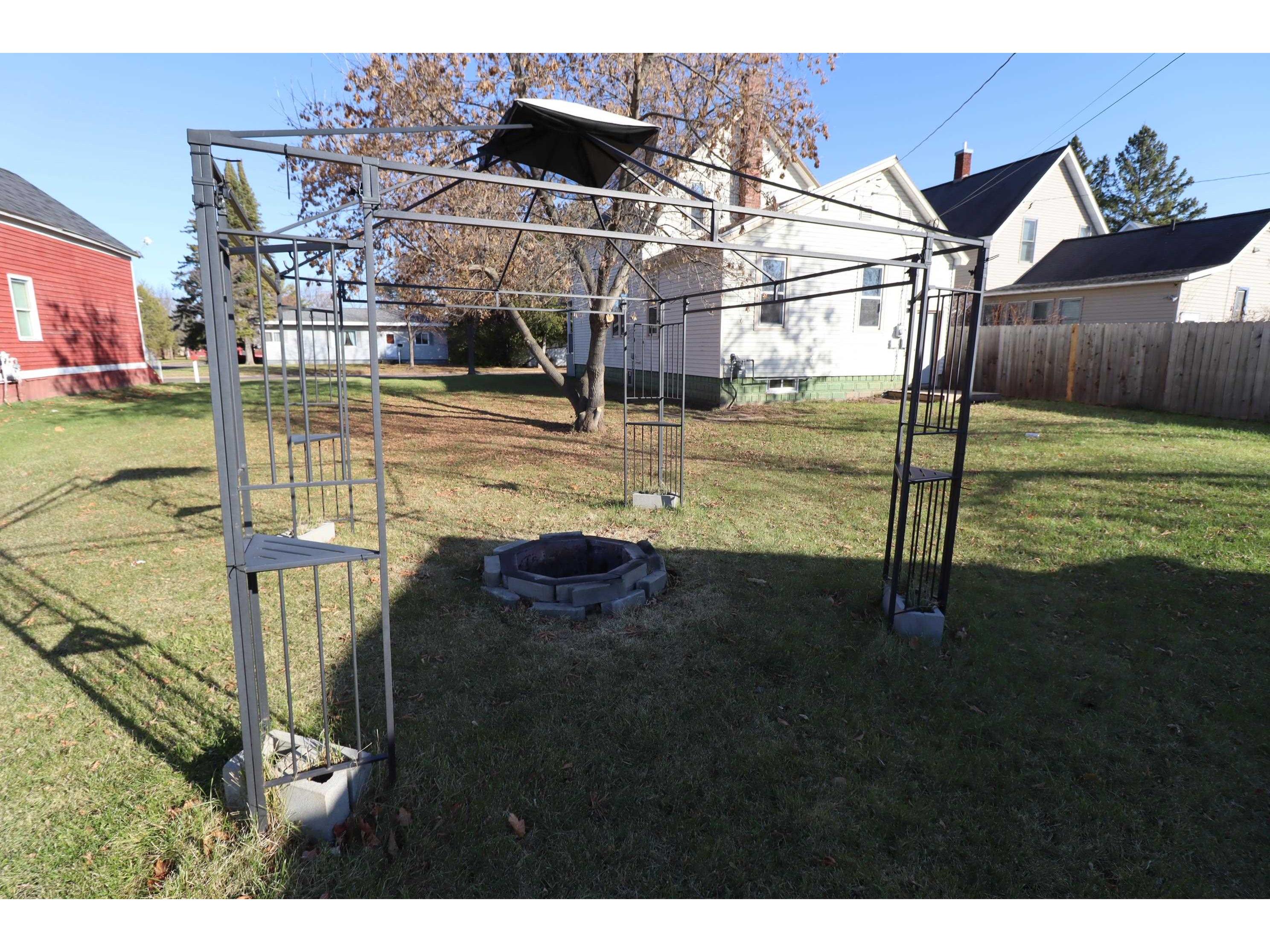 807 5th Ave E Ashland WI 54806 6122926 image8