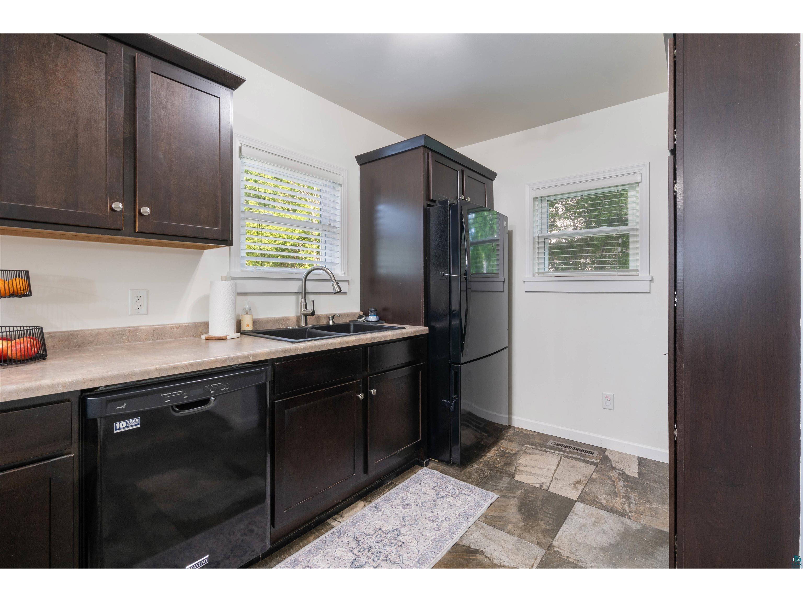 808 E 7th St Superior WI 54880 6126366 image11