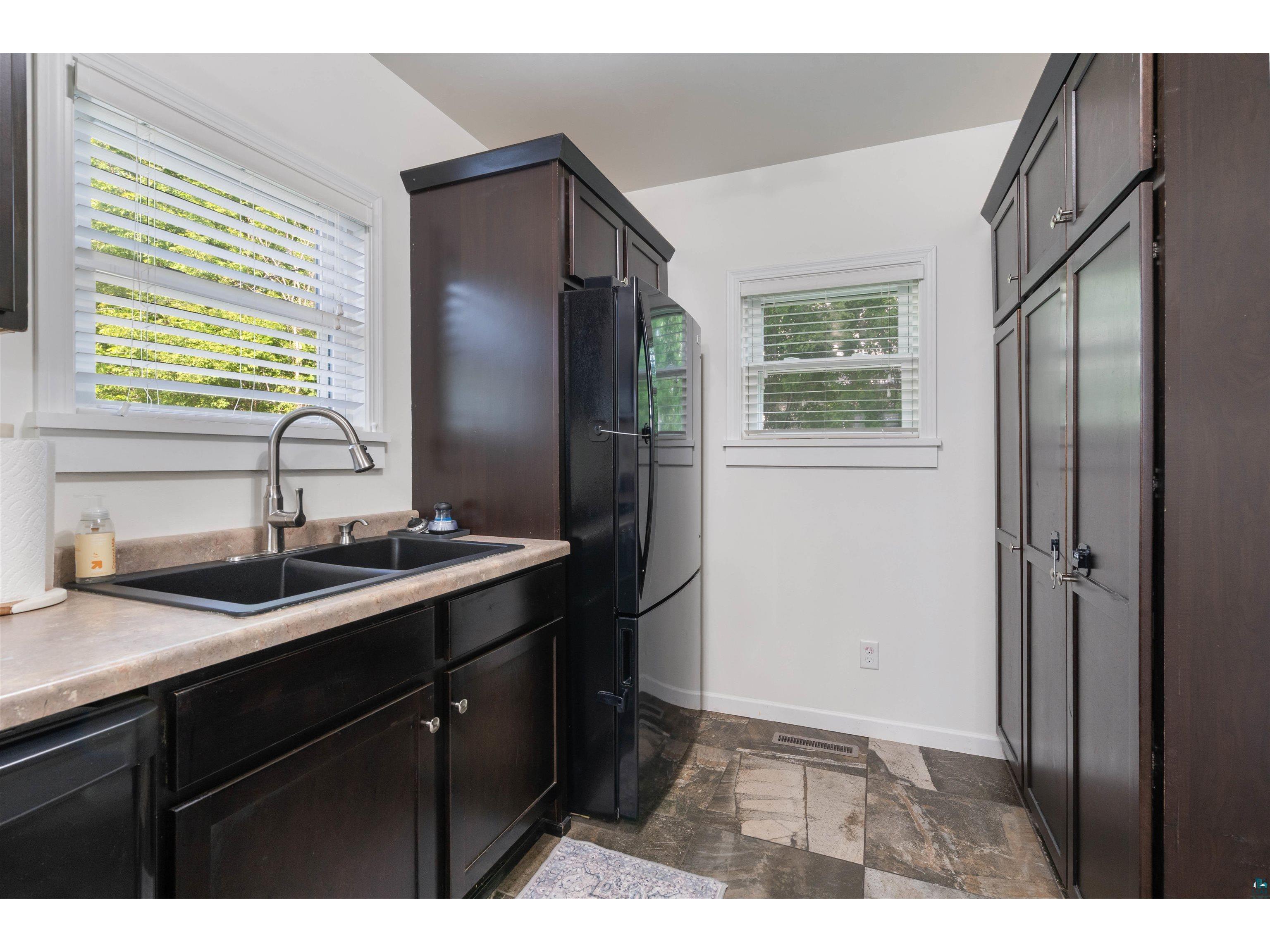 808 E 7th St Superior WI 54880 6126366 image13