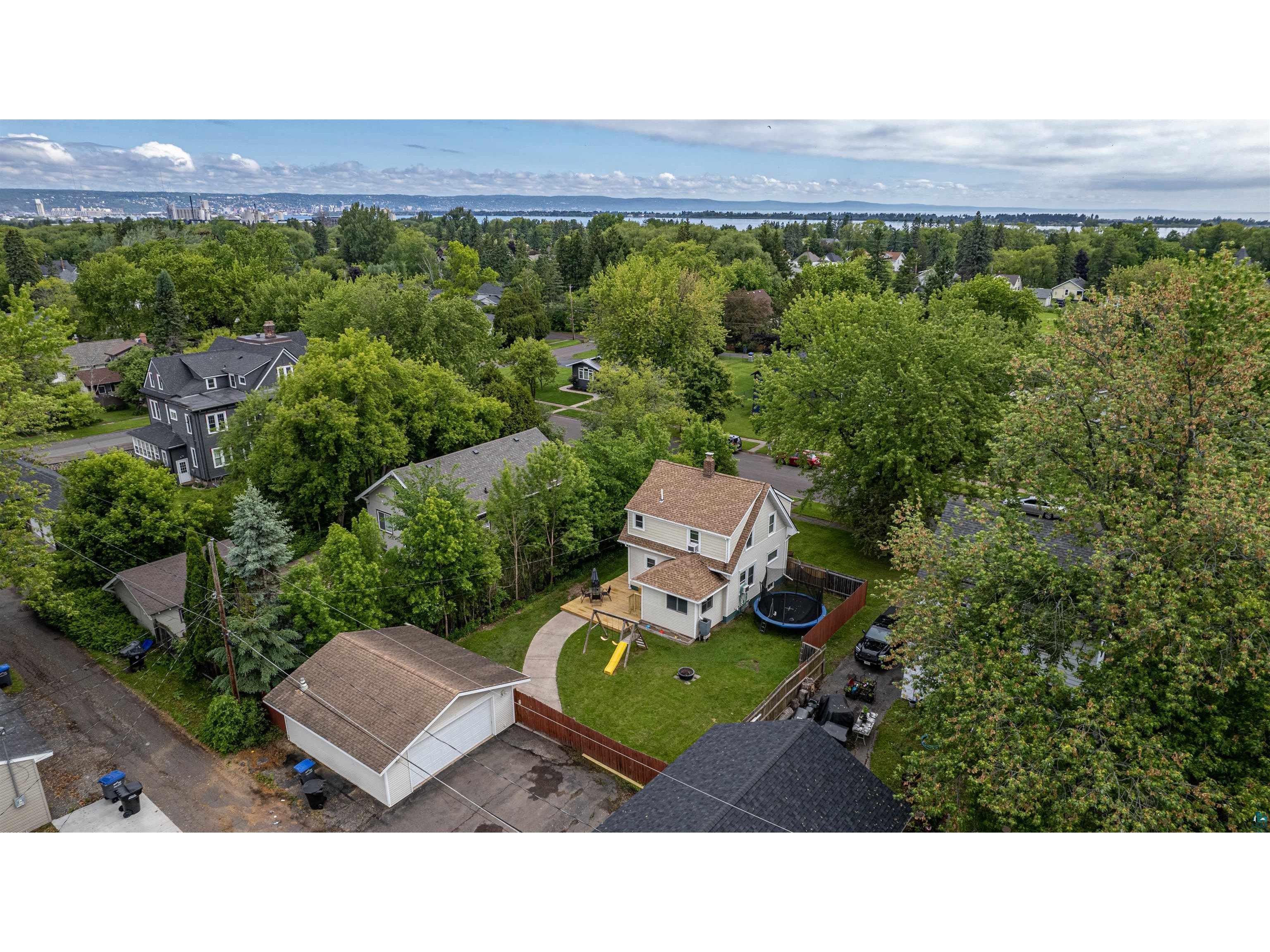 808 E 7th St Superior WI 54880 6126366 image2