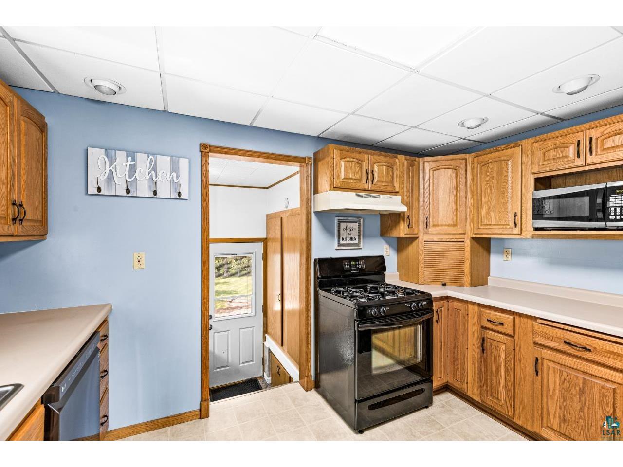 809 N Robin Ave Duluth MN 55811 6126590 image15