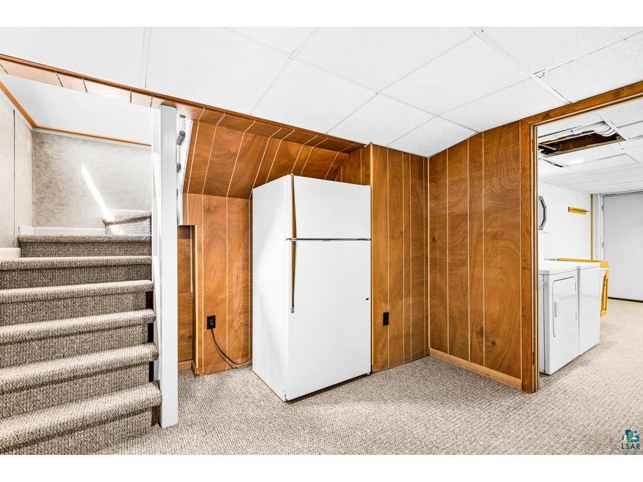 809 N Robin Ave Duluth MN 55811 6126590 image31