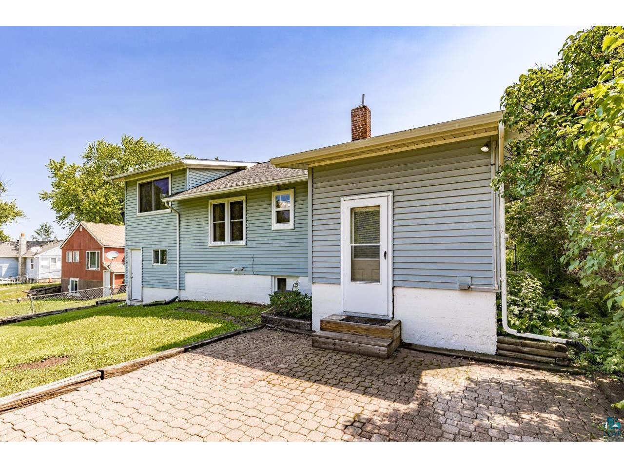 809 N Robin Ave Duluth MN 55811 6126590 image38