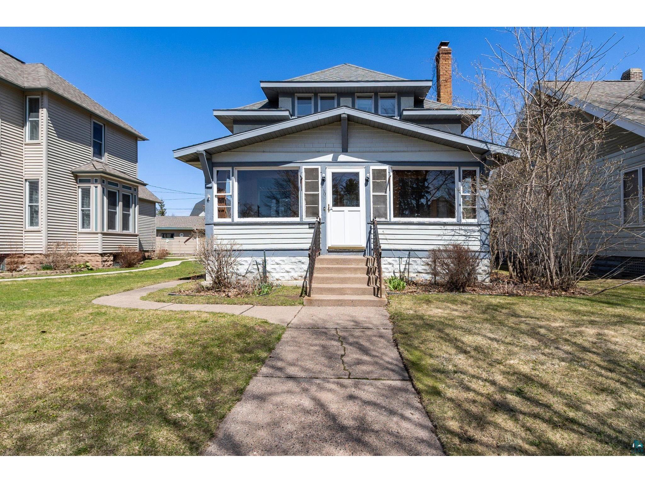 810 9th Ave W Ashland WI 54806 6107850 image1