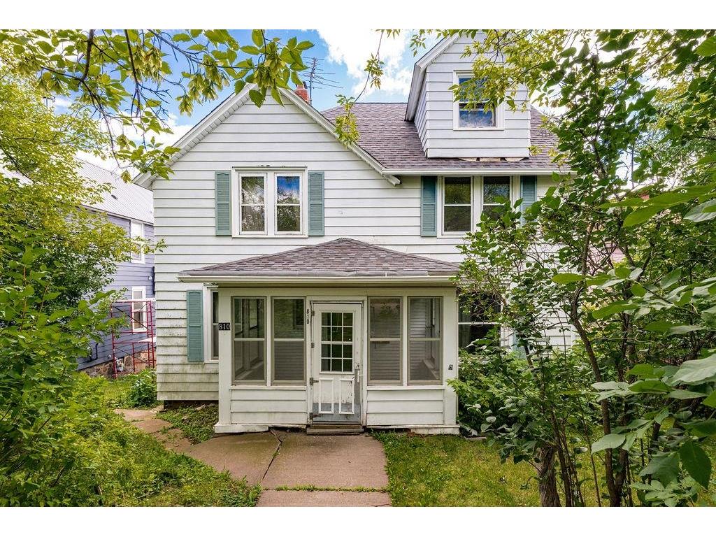 810 W 5th St Duluth MN 55806 6121531 image1