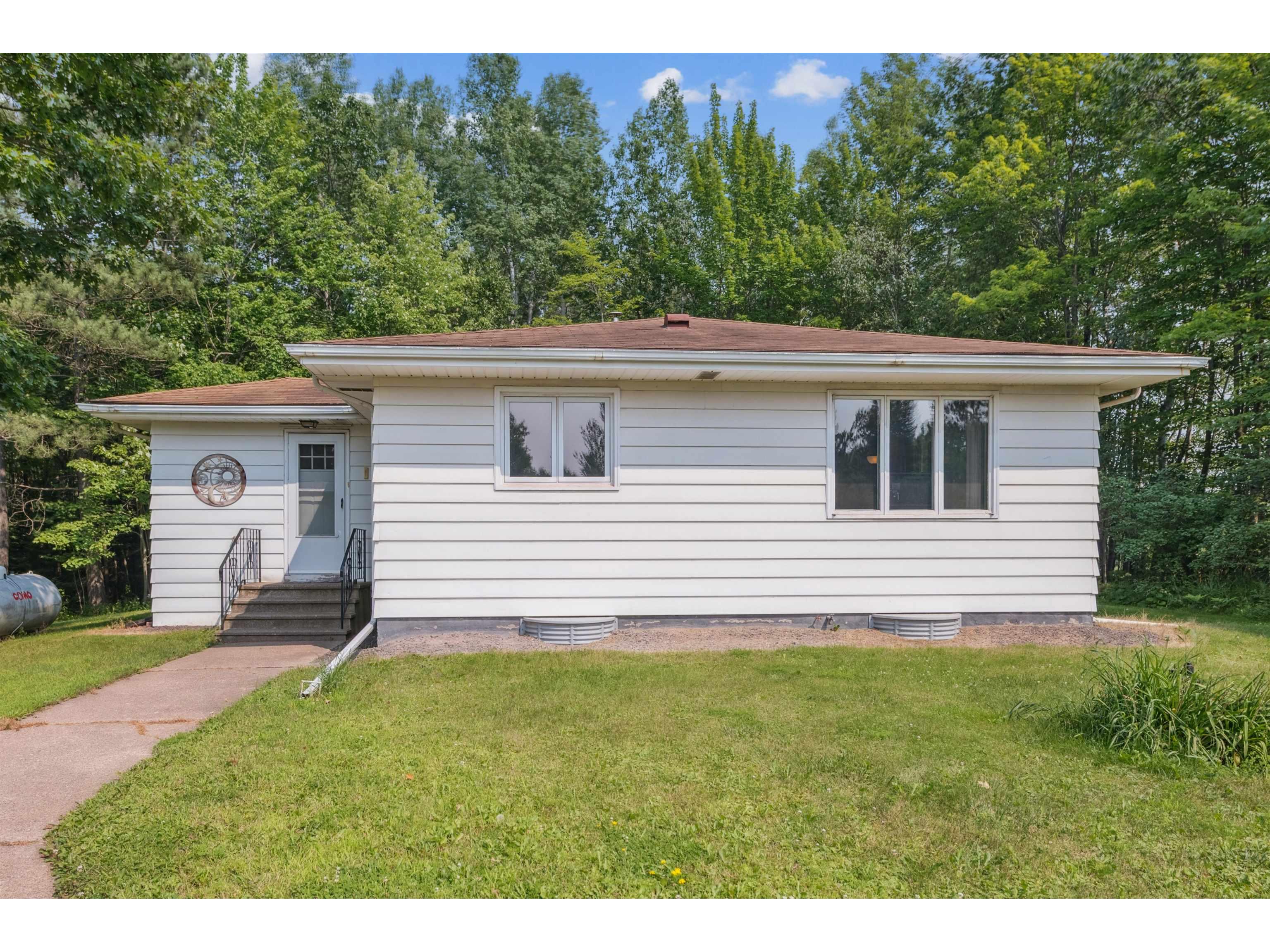 8105 Middle River Rd South Range WI 54847 6121091 image1