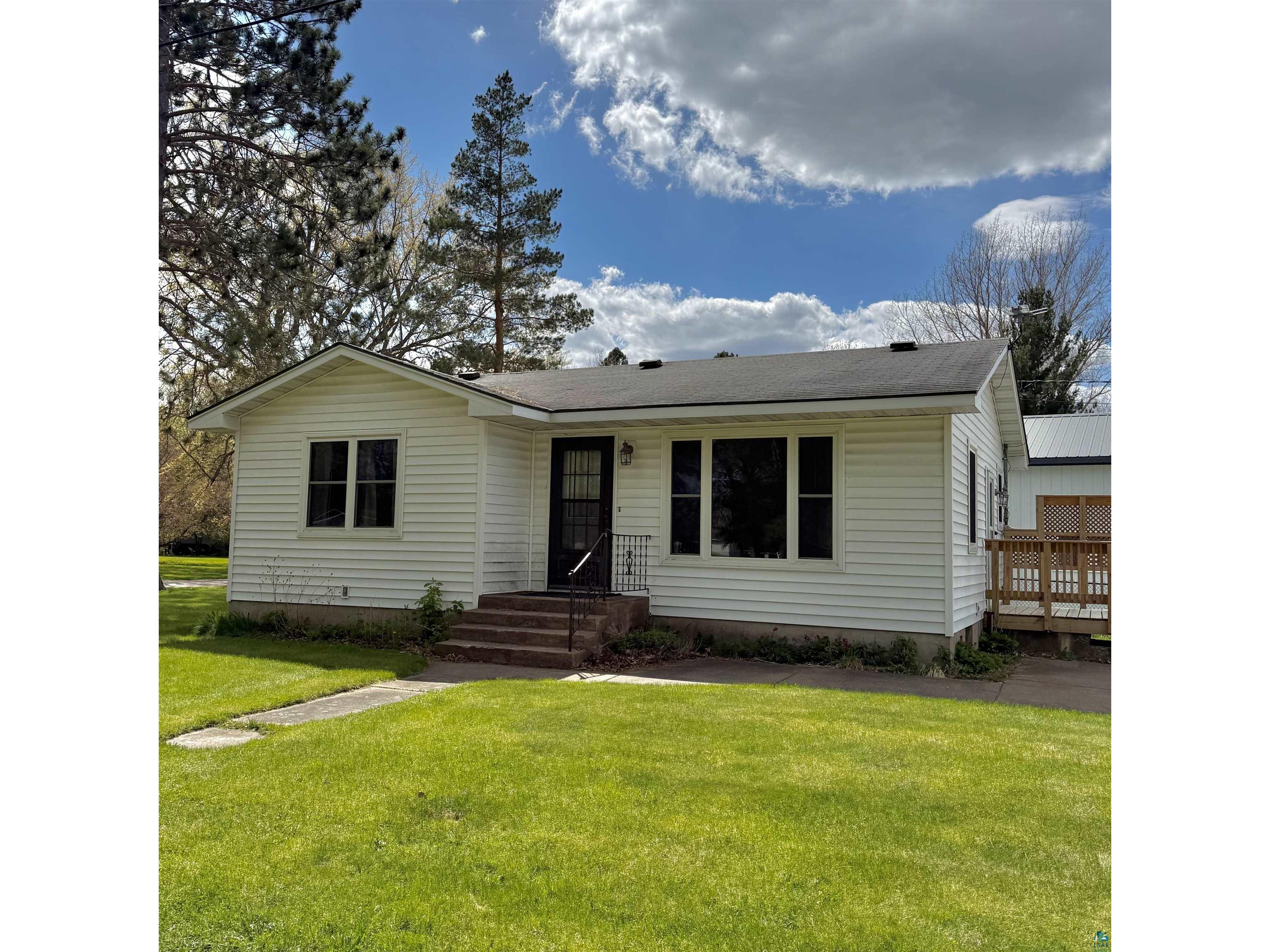 811 Hickory St Floodwood MN 55736 6125506 image1