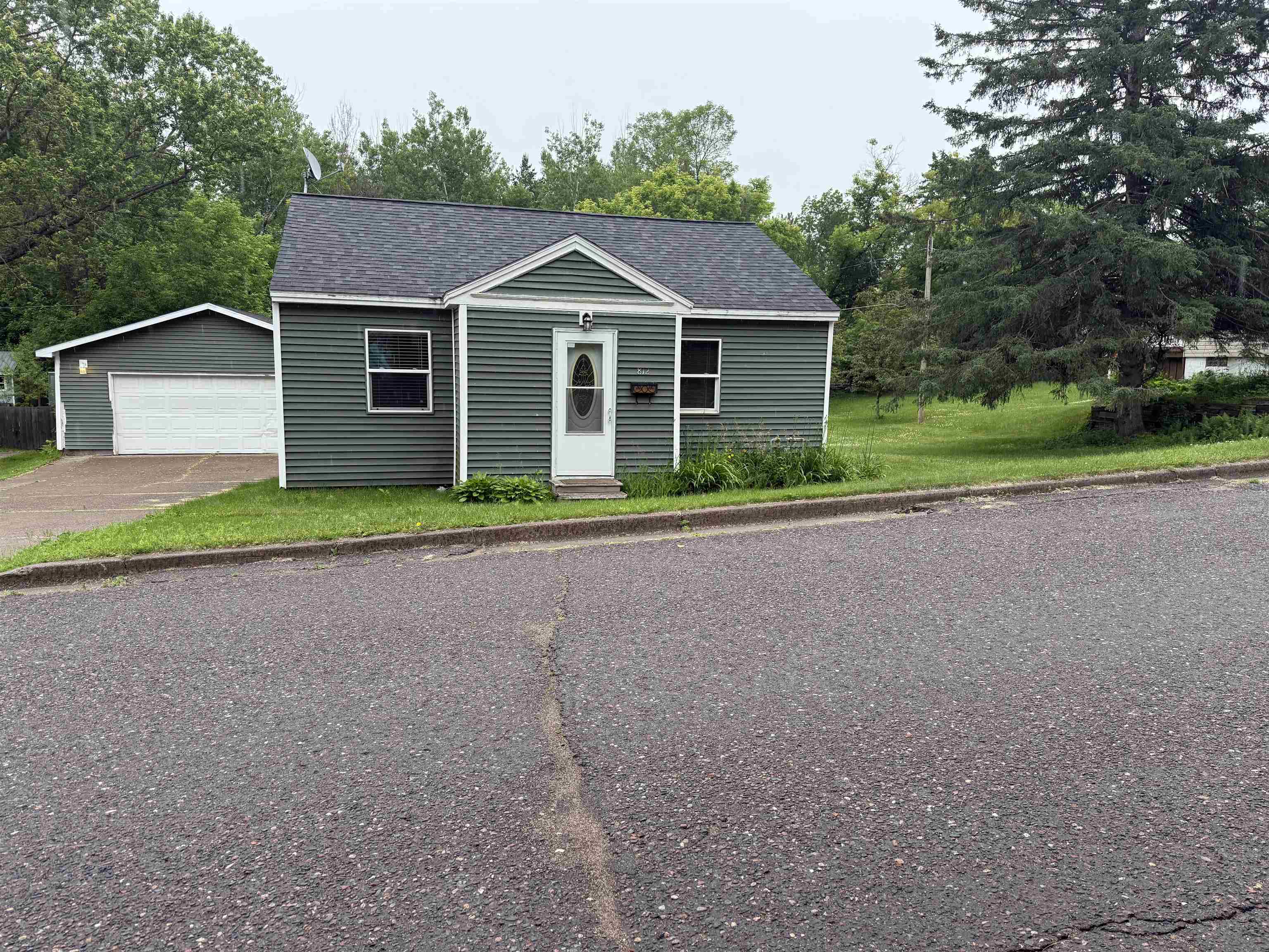 812 Allen St Cloquet MN 55720 6120322 image1