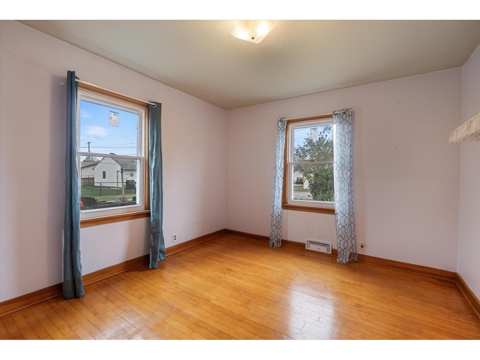 813 6th St S Virginia MN 55792 6122761 image24