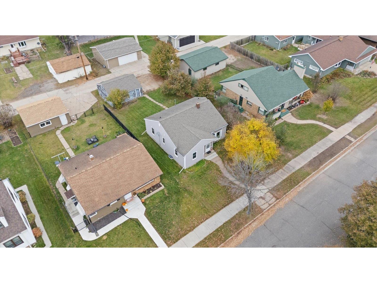 813 6th St S Virginia MN 55792 6122761 image3