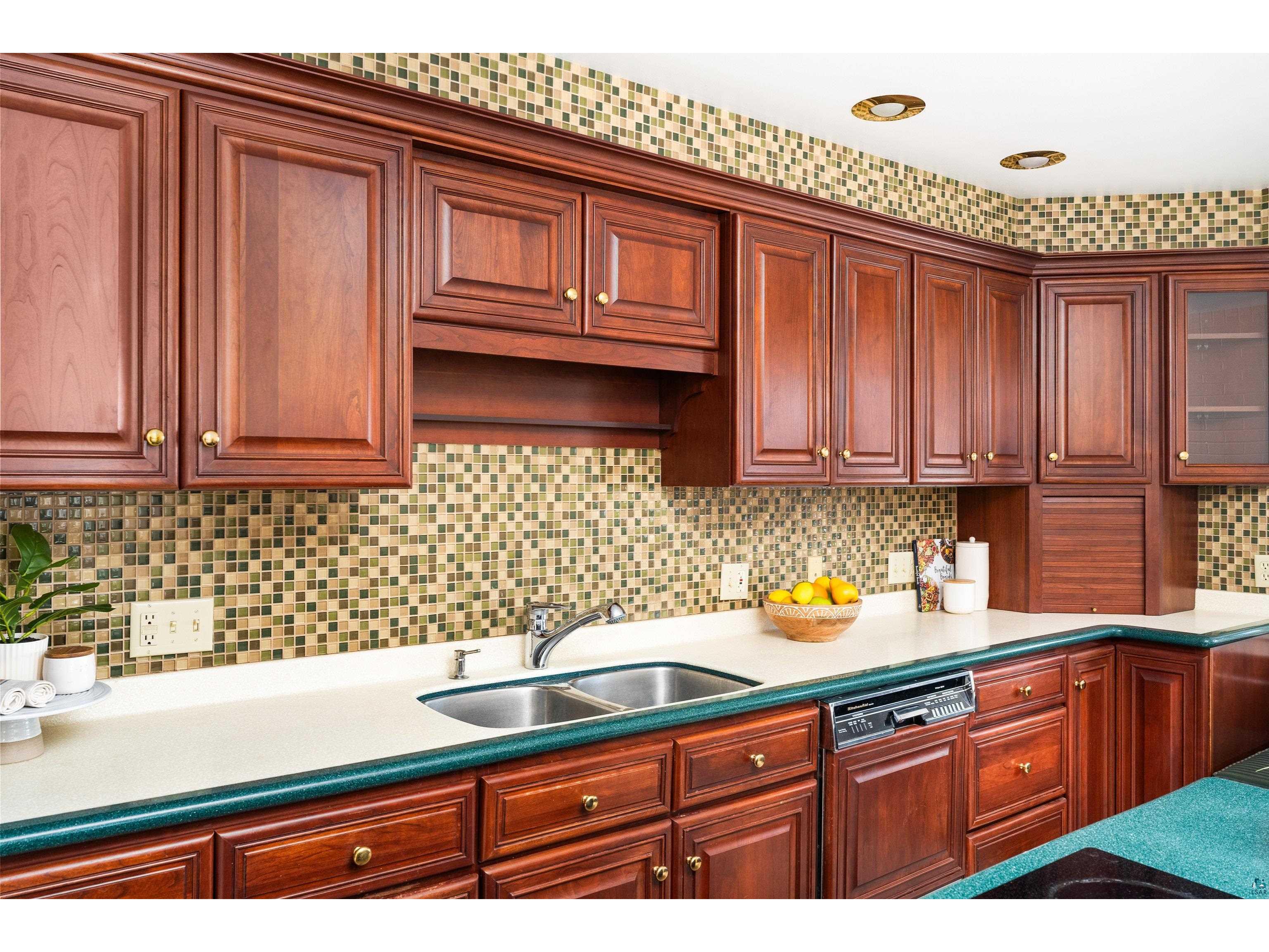 814 W 5th St Duluth MN 55806 6123789 image14