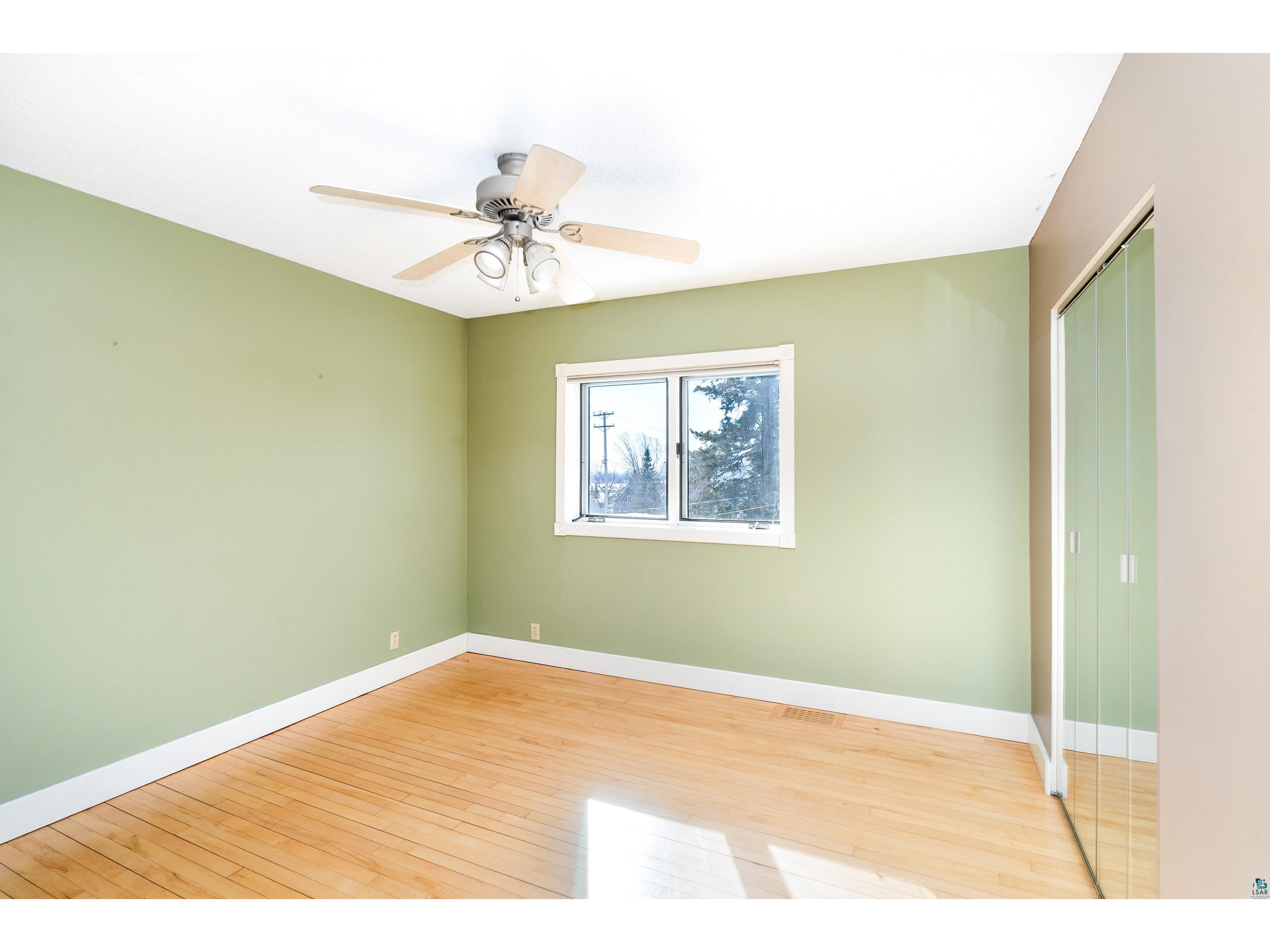 814 W 5th St Duluth MN 55806 6123789 image47