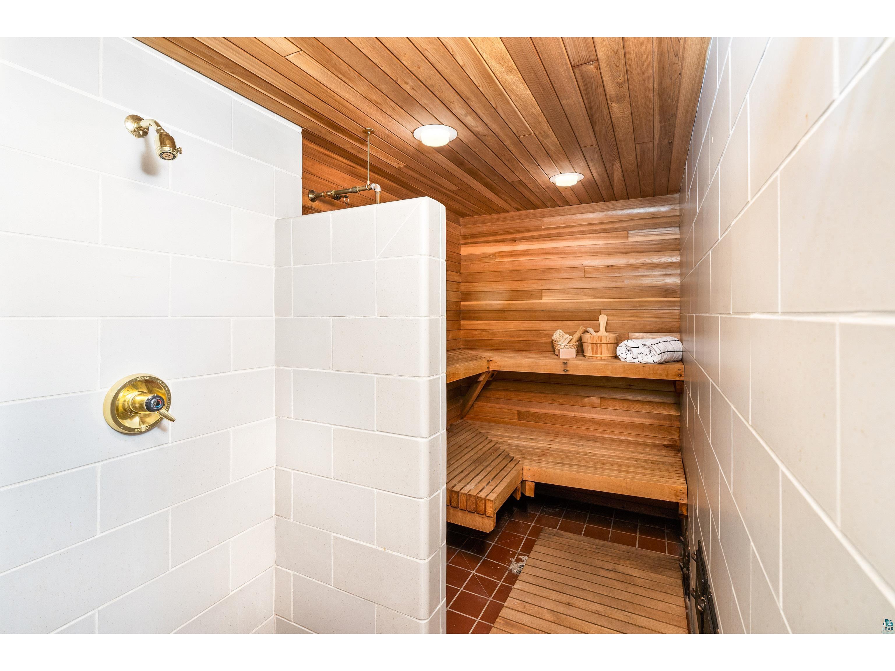 814 W 5th St Duluth MN 55806 6123789 image59