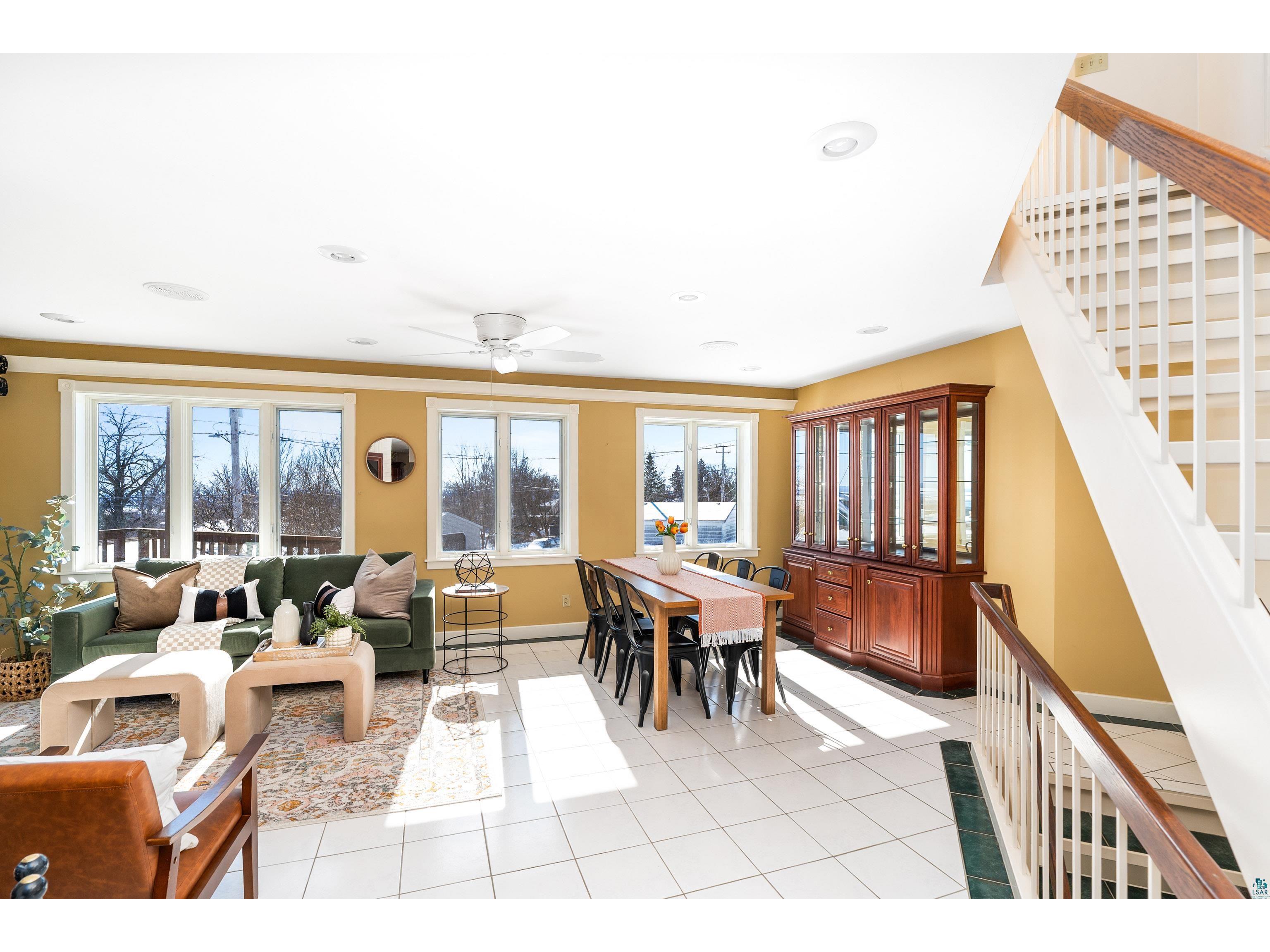 814 W 5th St Duluth MN 55806 6123789 image9