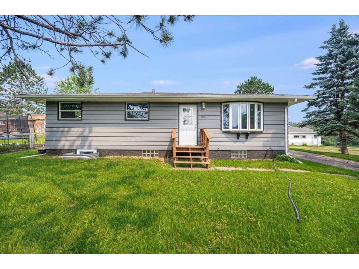 815 5th St Proctor MN 55810 6121076 image1