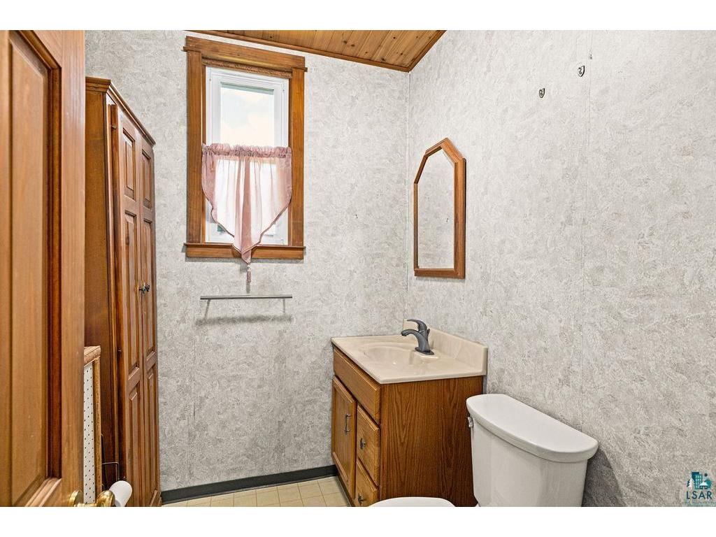 815 E 7th St Duluth MN 55805 6126238 image16