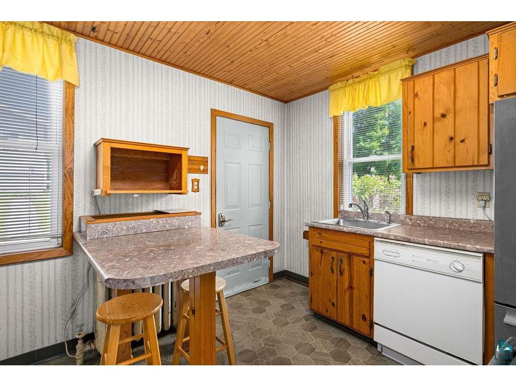 815 E 7th St Duluth MN 55805 6126238 image17