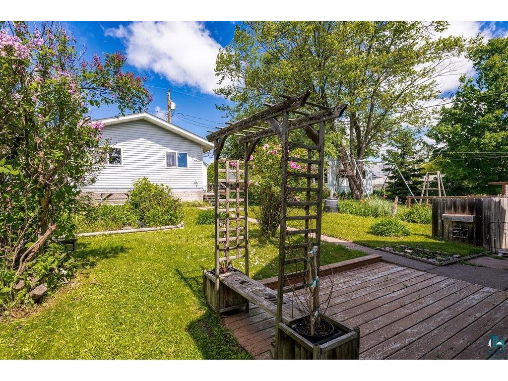815 E 7th St Duluth MN 55805 6126238 image36