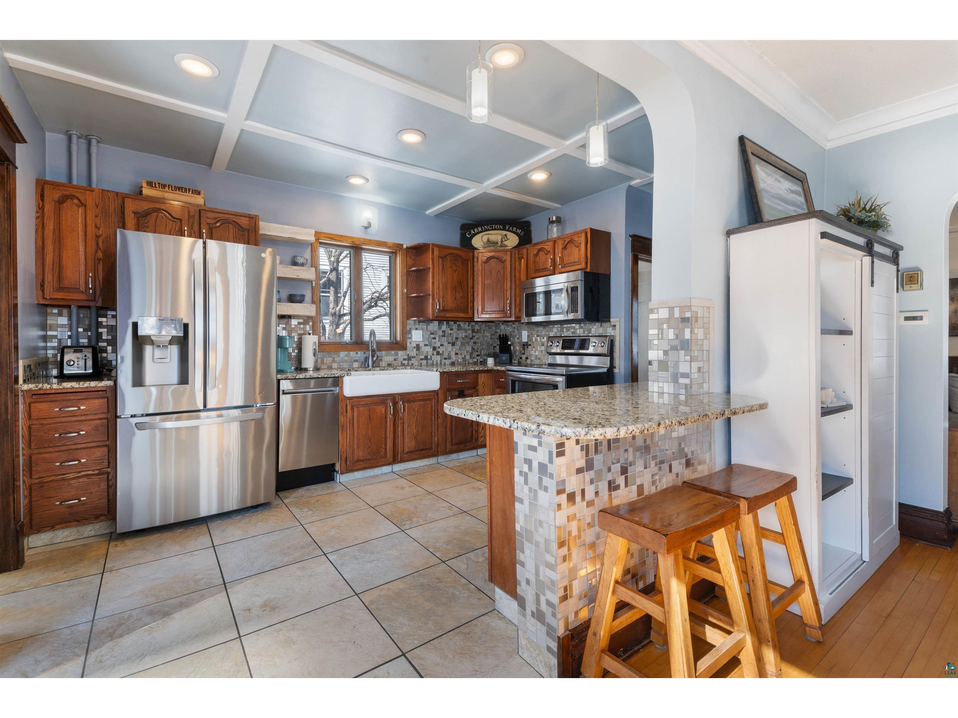 815 Grandview Ave Duluth MN 55812 6124413 image11