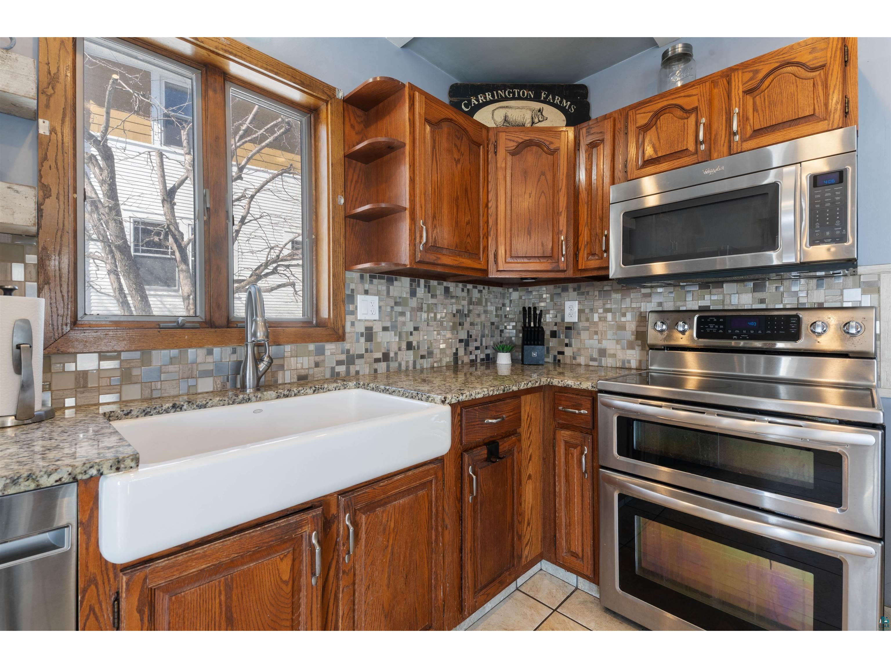 815 Grandview Ave Duluth MN 55812 6124413 image13