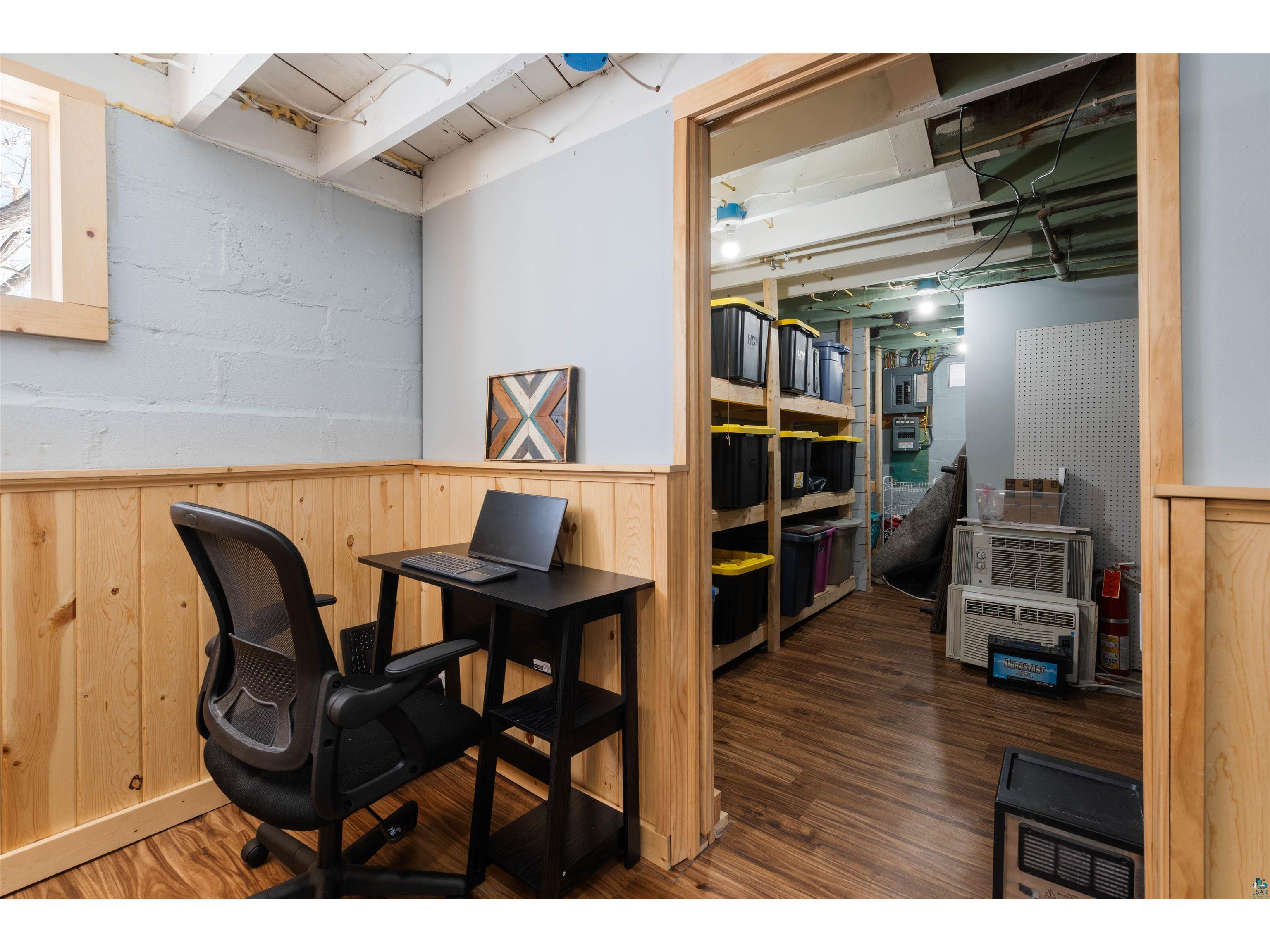 815 Grandview Ave Duluth MN 55812 6124413 image25