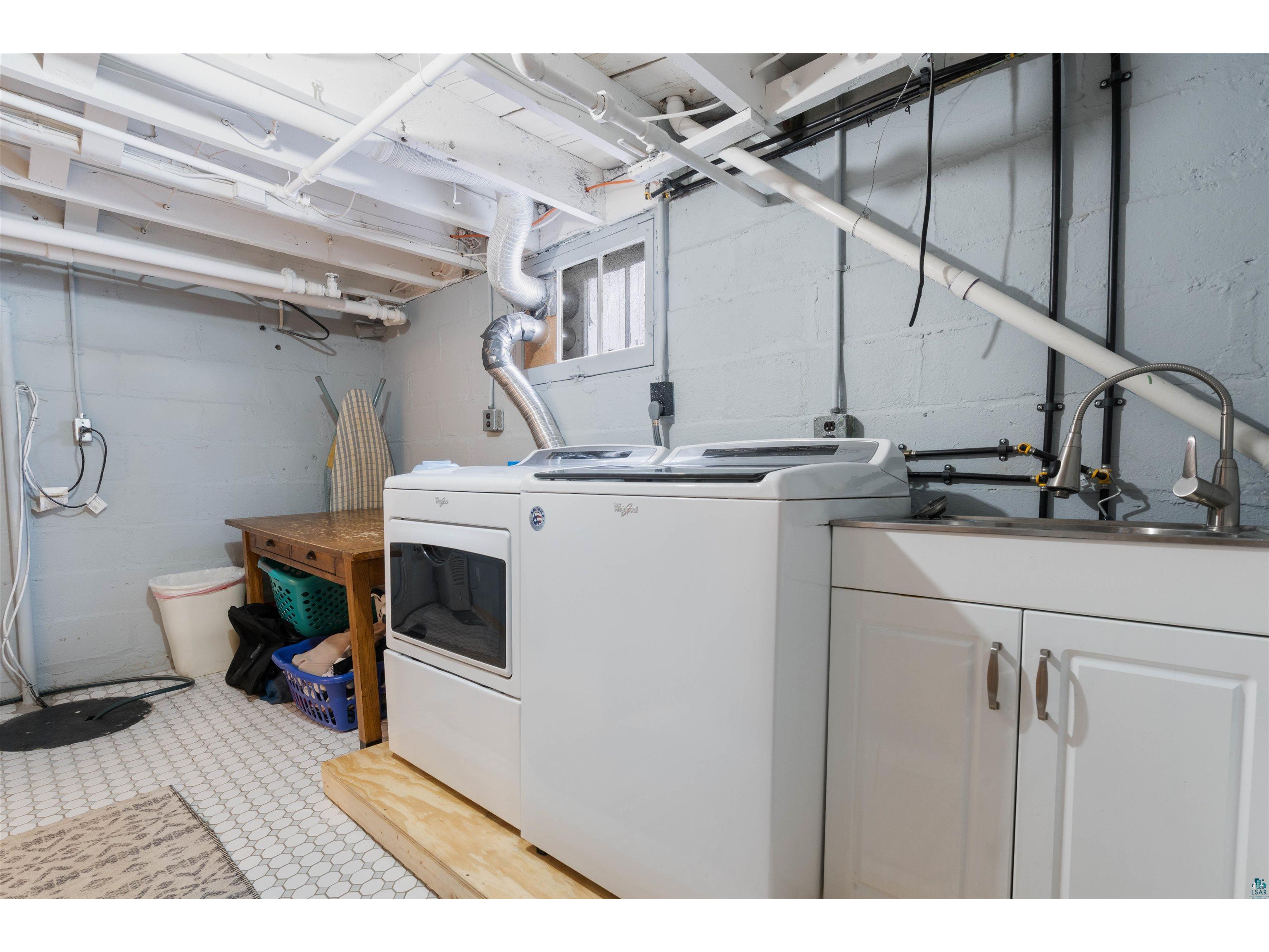 815 Grandview Ave Duluth MN 55812 6124413 image26