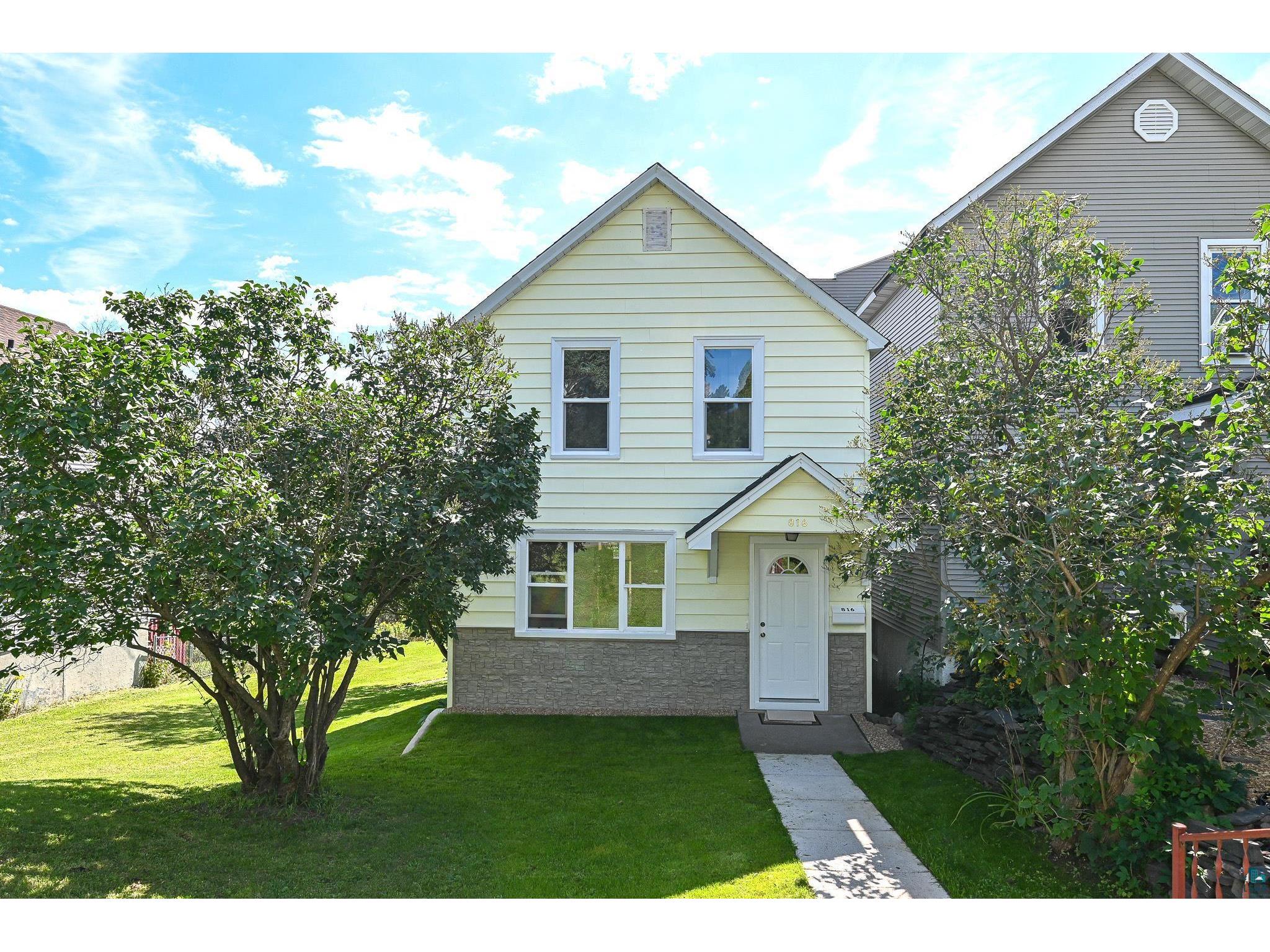 816 E 7th St Duluth MN 55805 6115869 image1