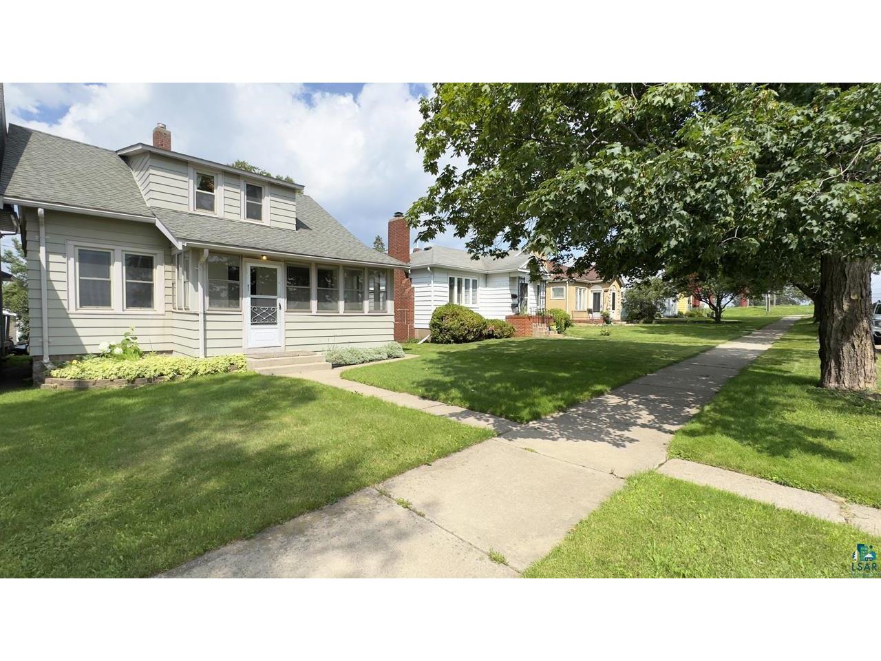 817 Harrison St Eveleth MN 55734 6121055 image1