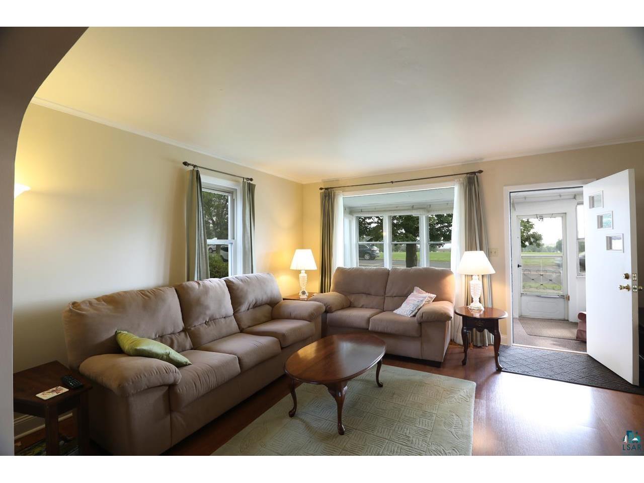 817 Harrison St Eveleth MN 55734 6121055 image3